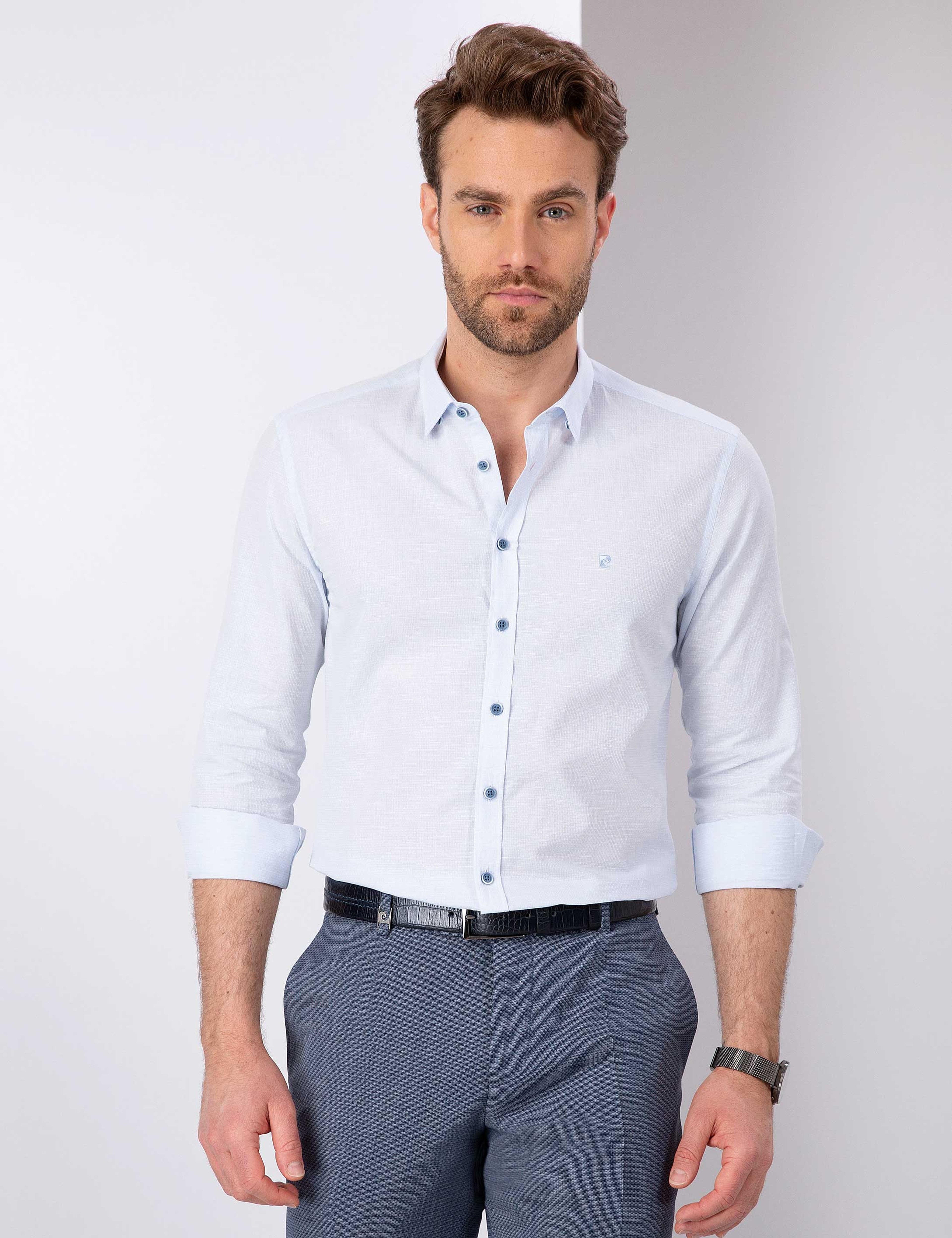 Açık Mavi Slim Fit Uzun Kollu Gömlek - Image 1