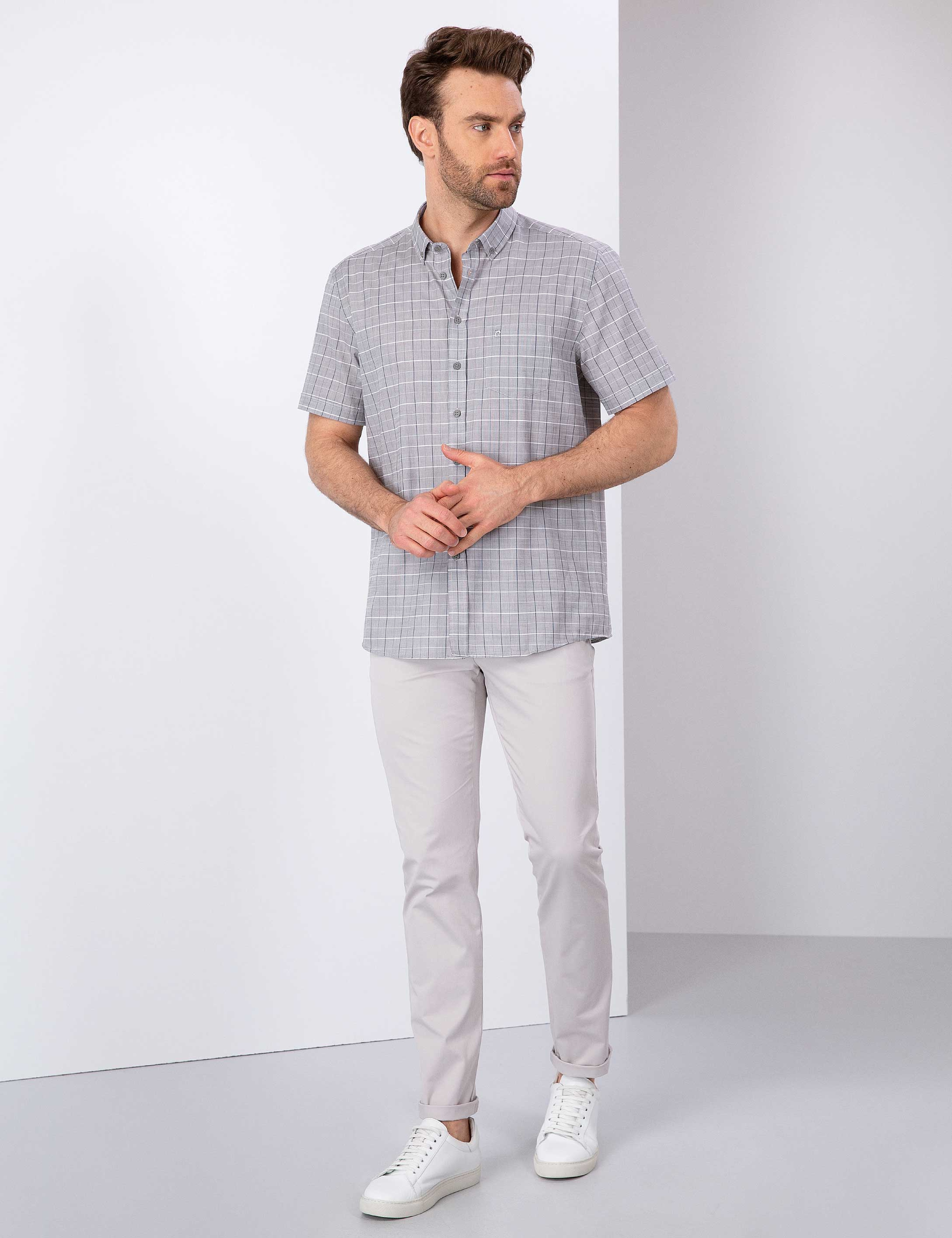 Gri Regular Fit Kısa Kollu Gömlek - Image 4