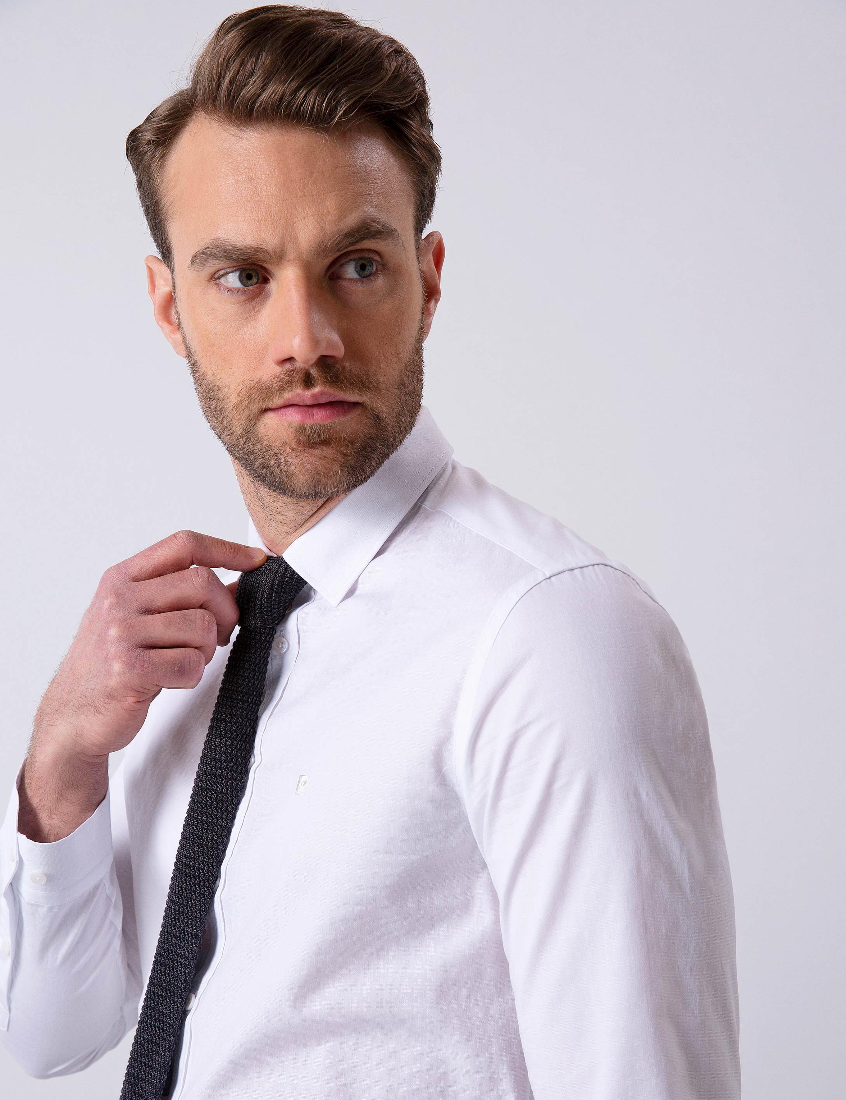 Beyaz Slim Fit Gömlek