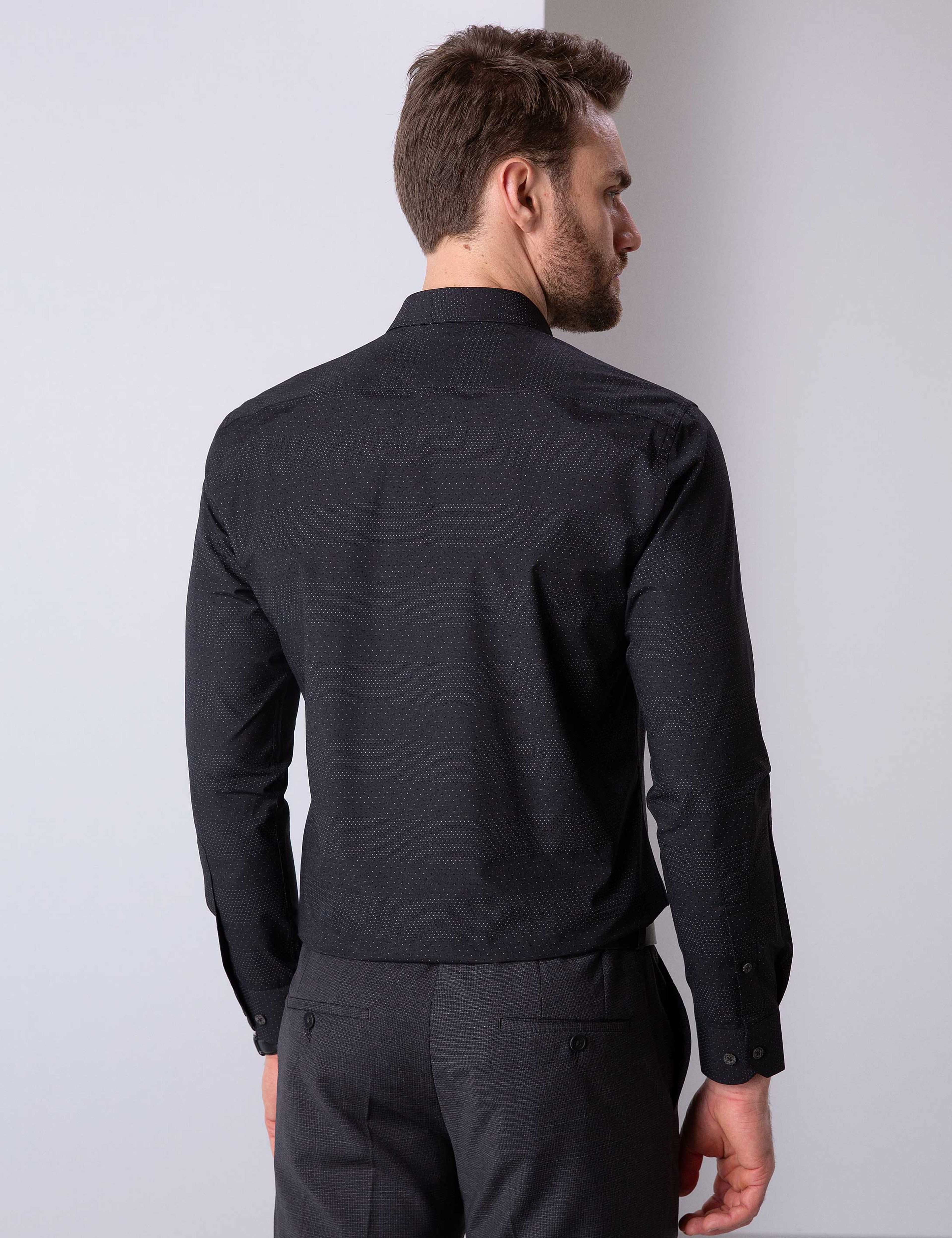 Siyah Slim Fit Gömlek