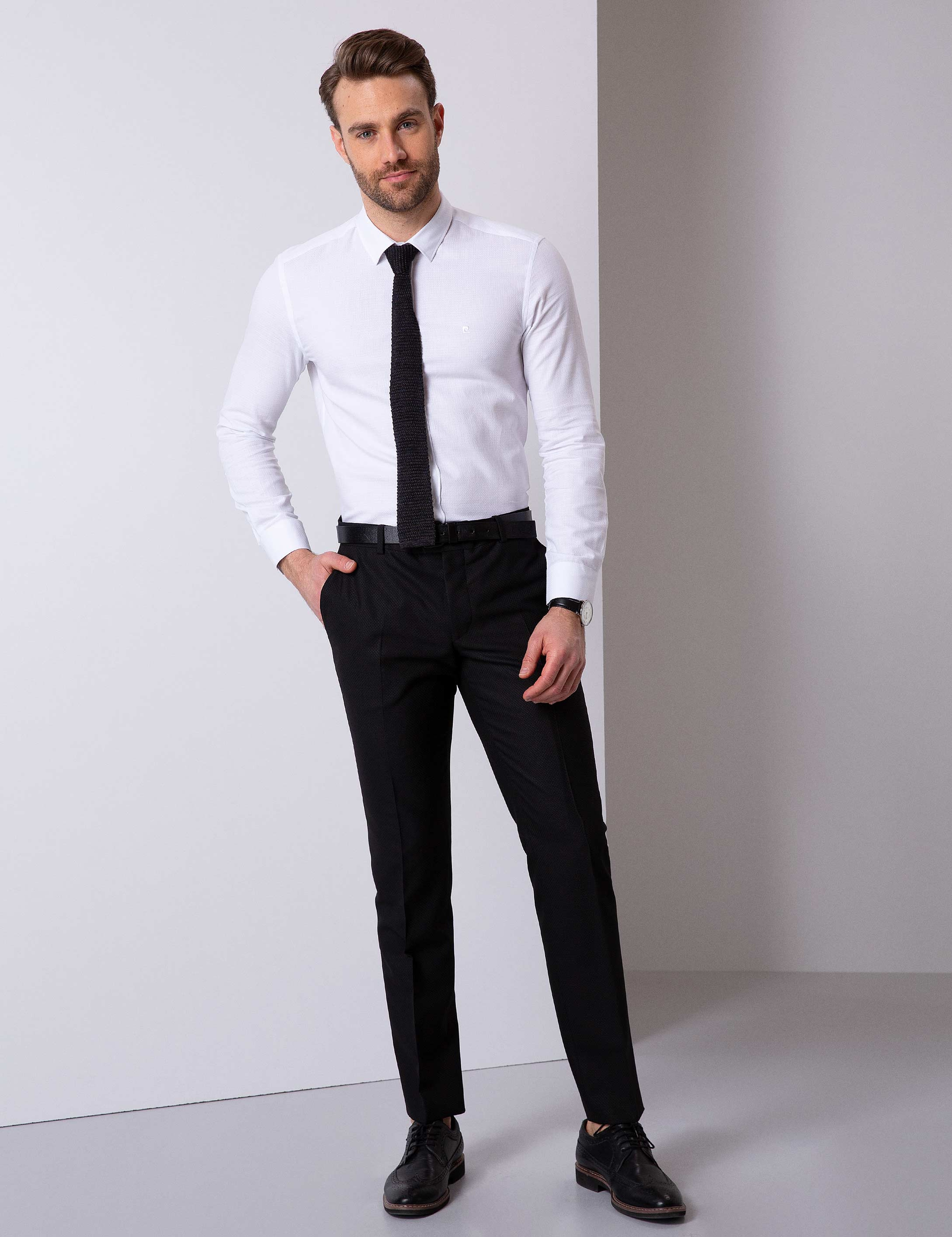 Beyaz Slim Fit Gömlek - Image 3