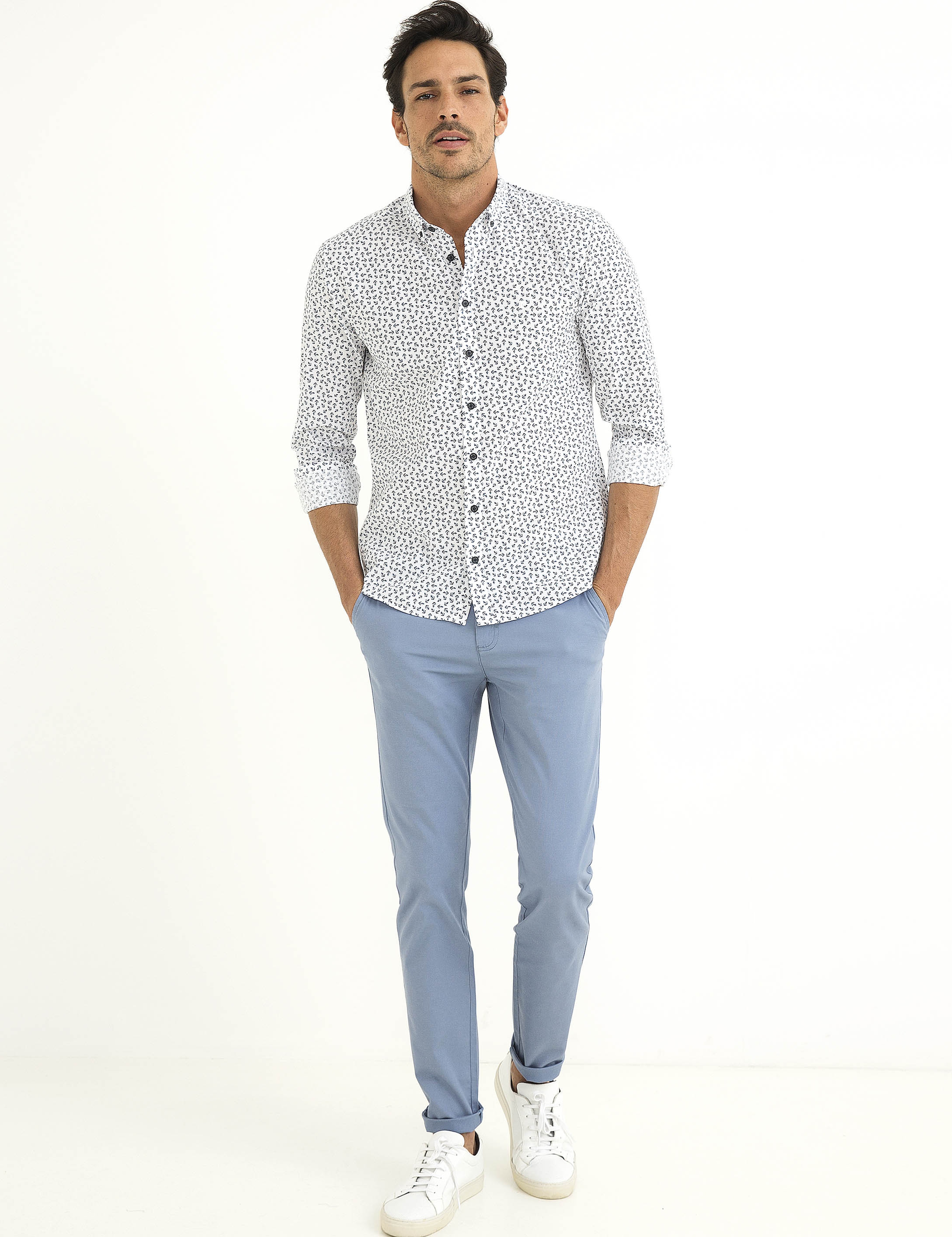 Beyaz Slim Fit Gömlek - Image 1