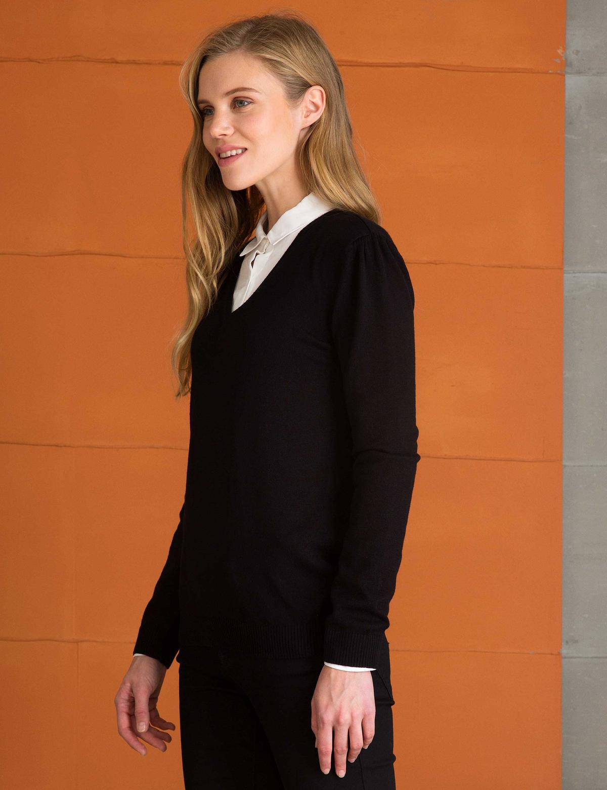 Siyah Slim Fit V Yaka Triko Kazak - 50197143043