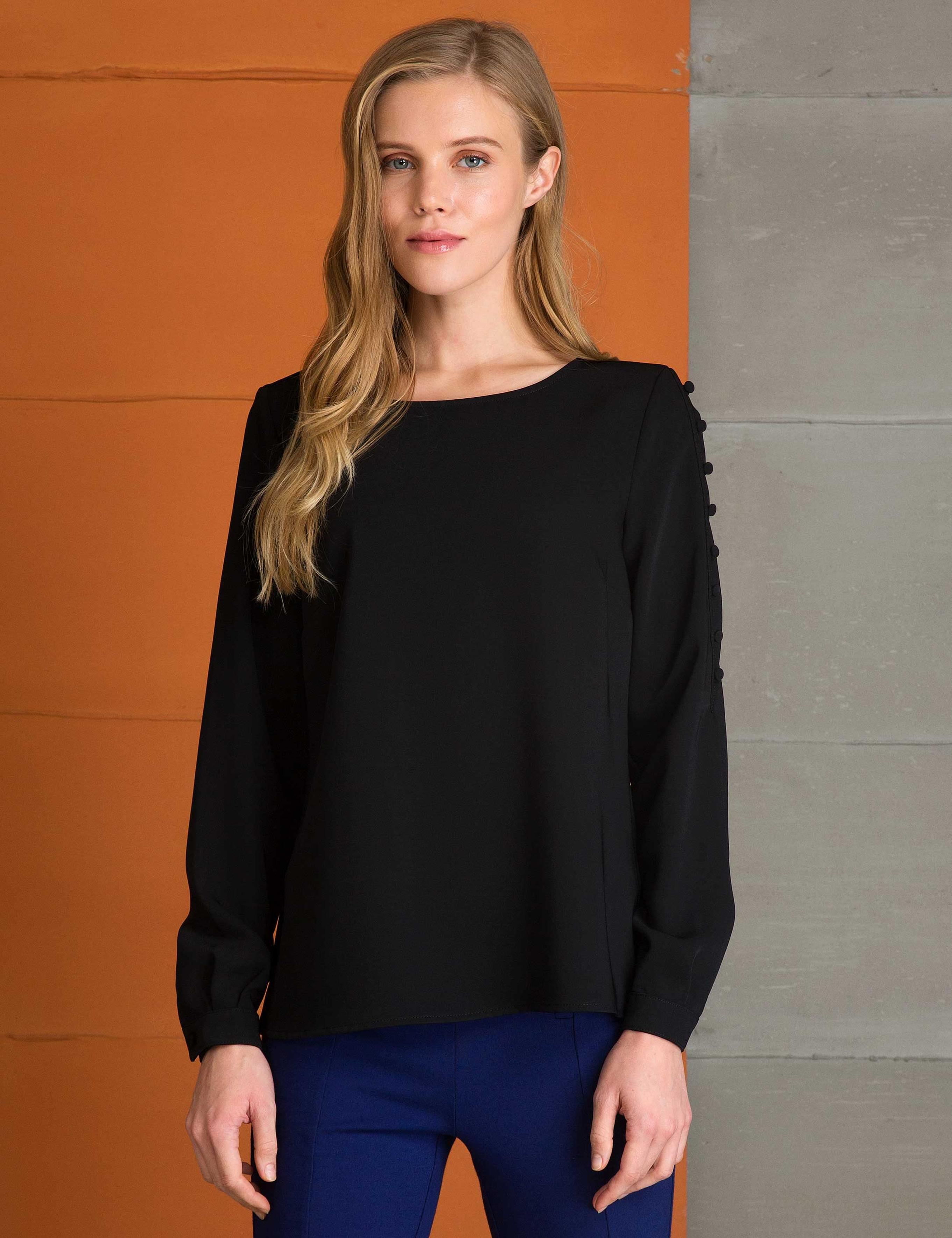 Siyah Uzun Kollu Gömlek