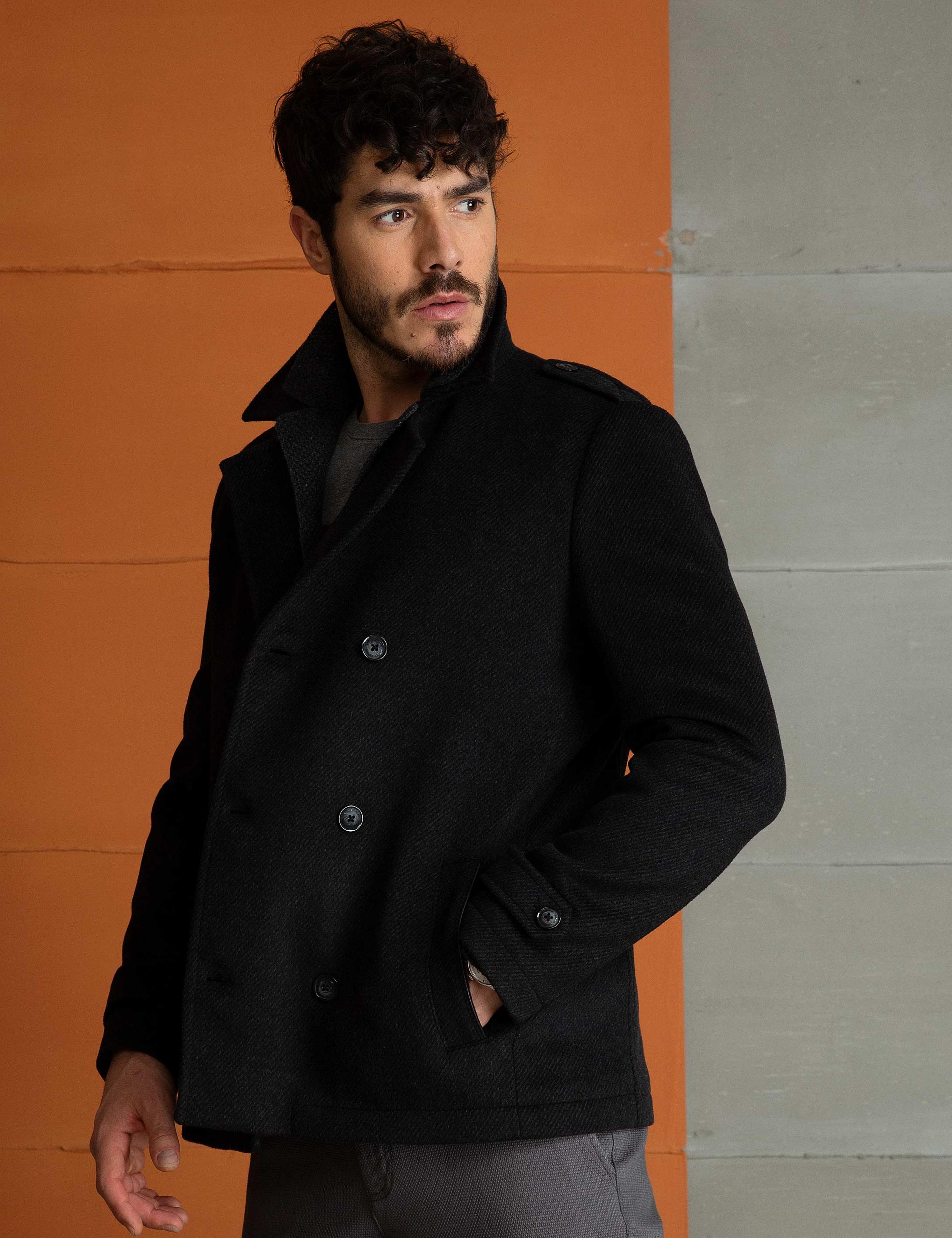 Siyah Slim Fit Kaban