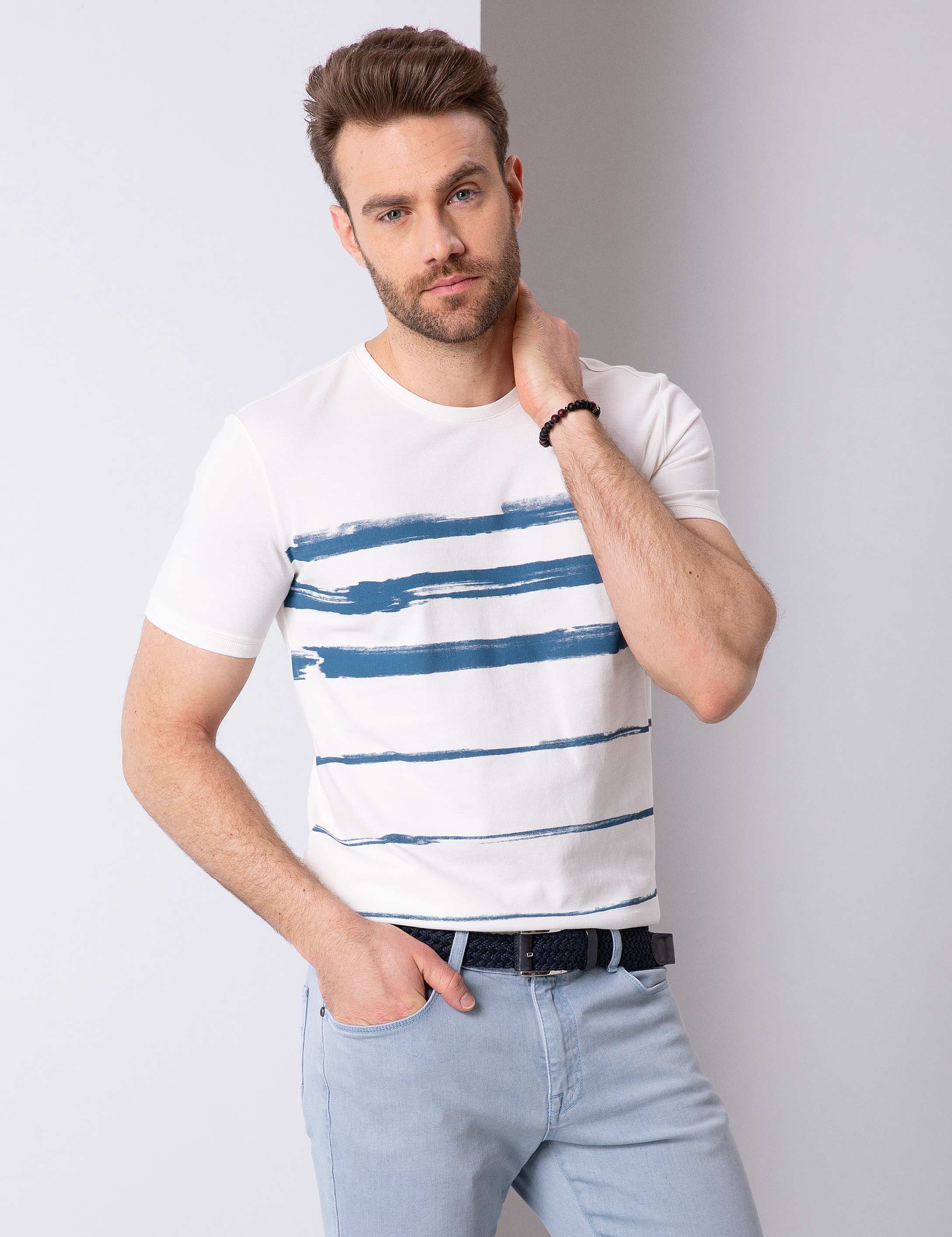 Beyaz Slim Fit Bisiklet Yaka T-Shirt - Image 2