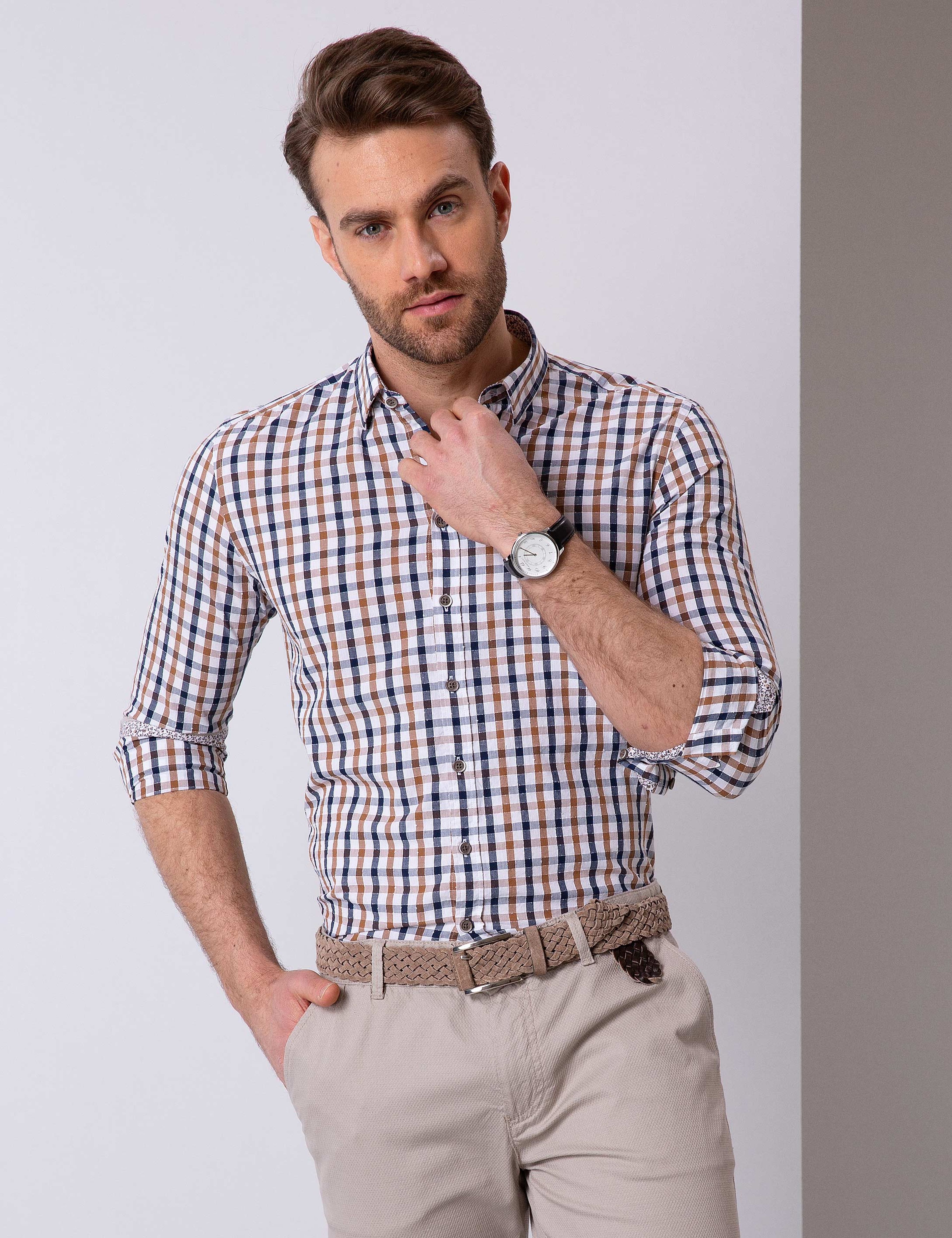 Kahverengi Slim Fit Uzun Kollu Gömlek - Image 1