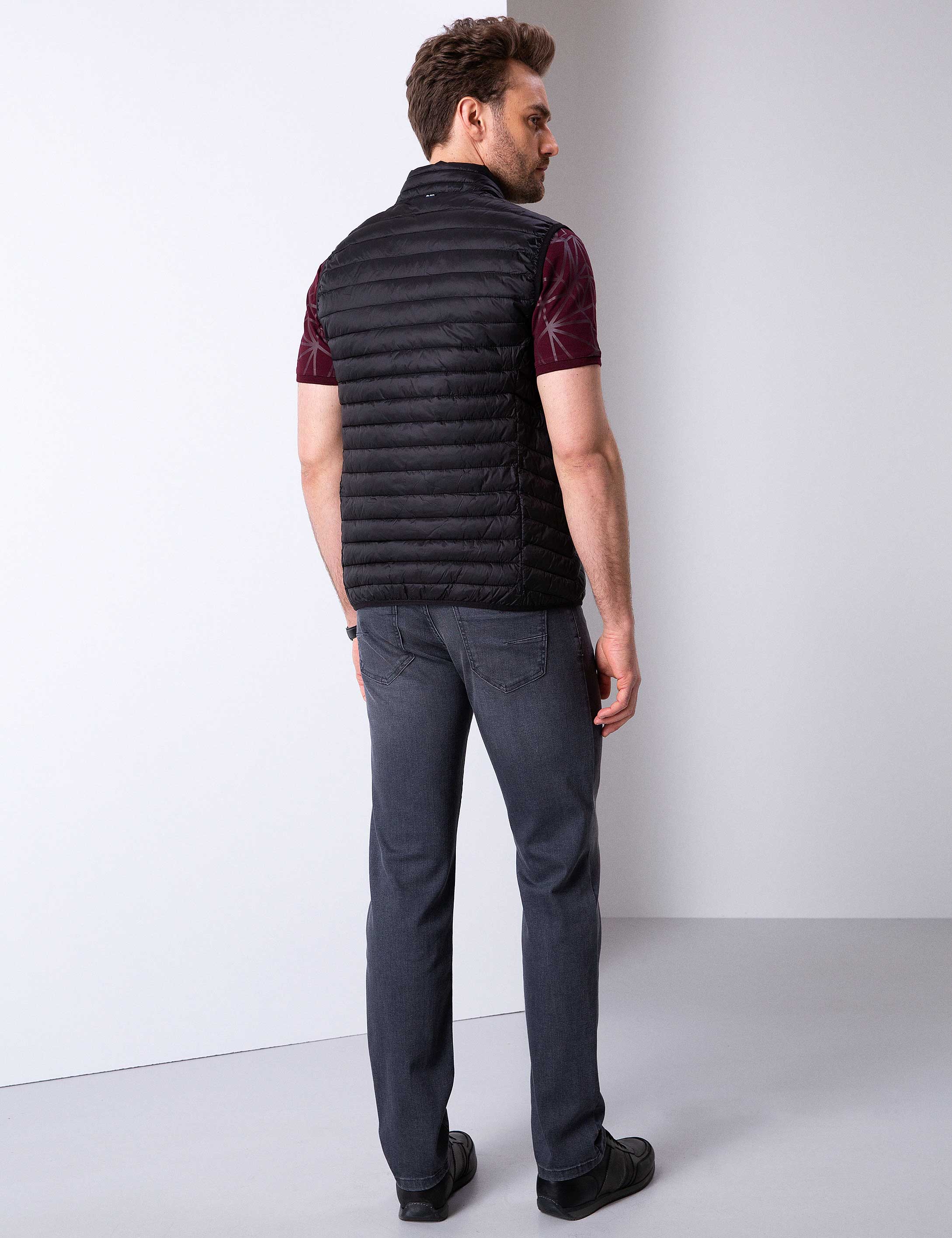Koyu Gri Regular Fit Denim Pantolon