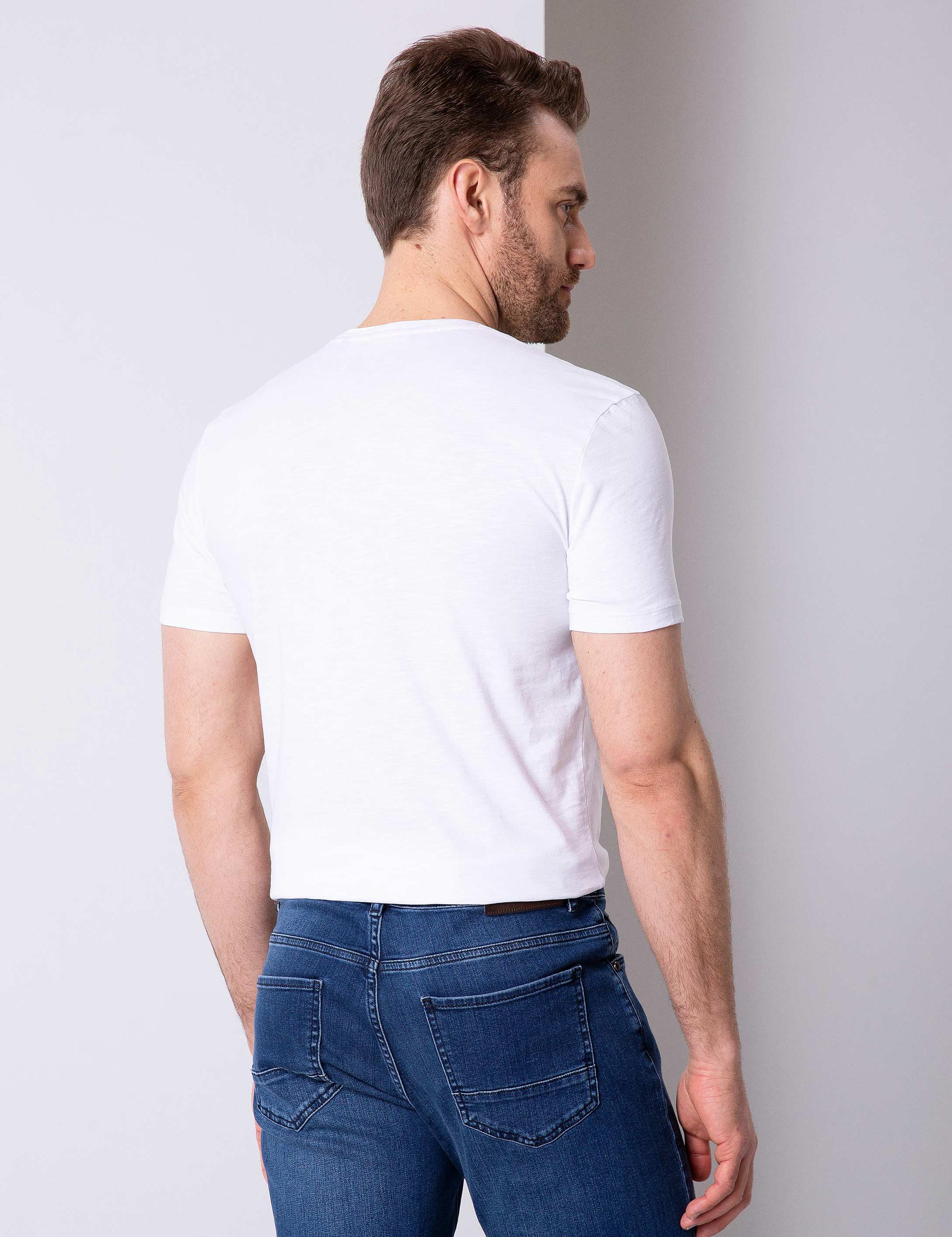 Beyaz Slim Fit Bisiklet Yaka T-Shirt