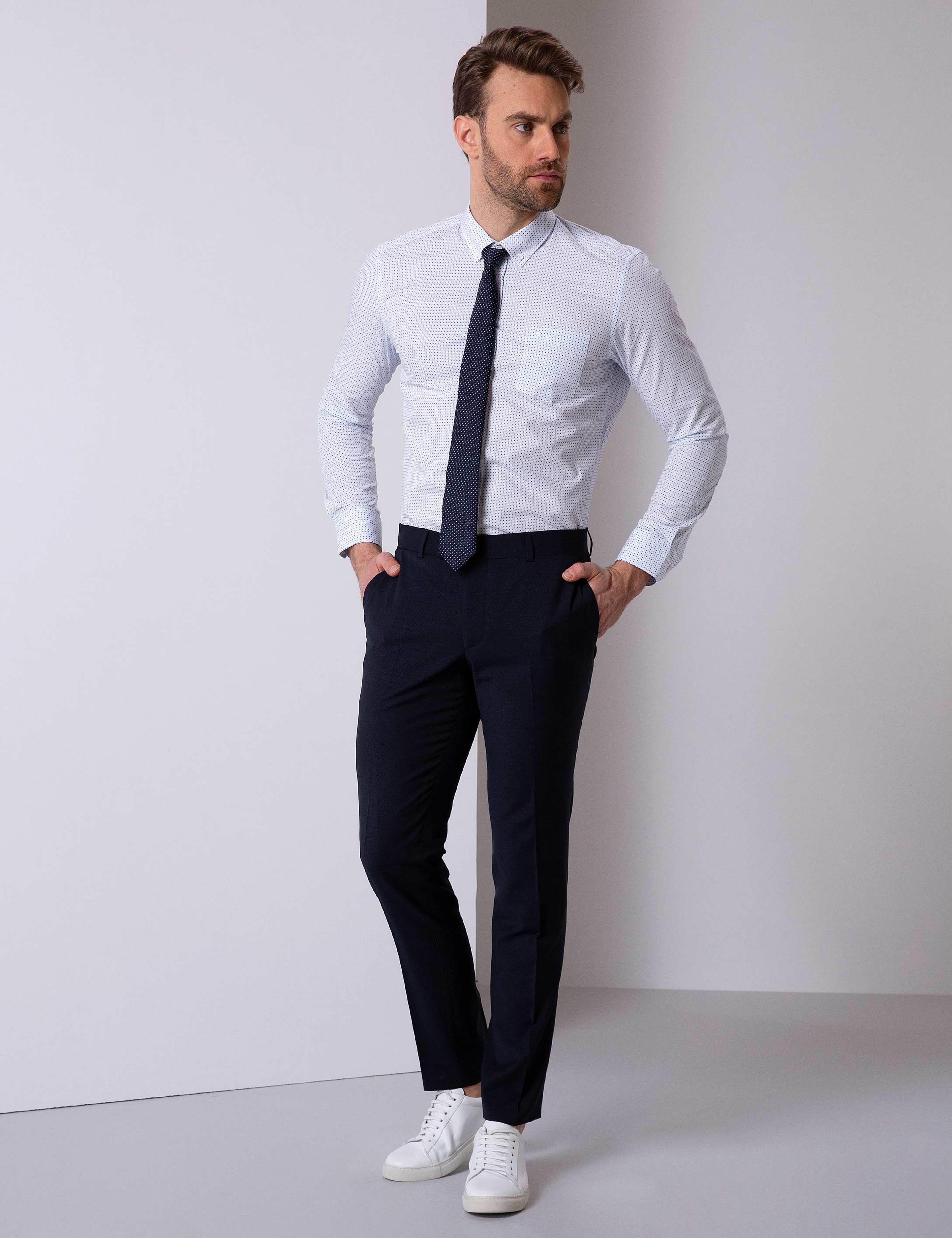 Beyaz Regular Fit Uzun Kollu Gömlek - Image 3