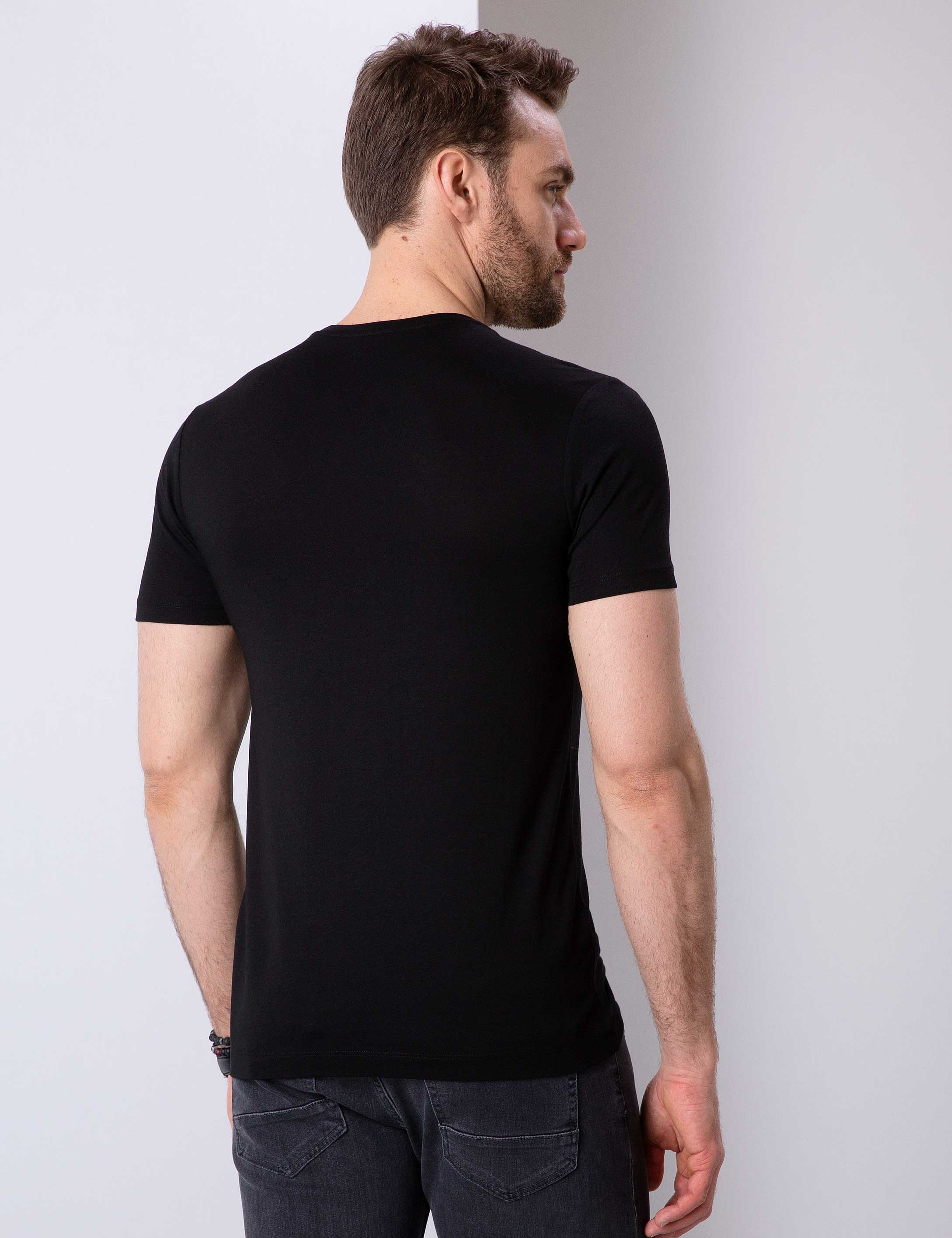 Siyah Slim Fit Basic Tişört - Image 3