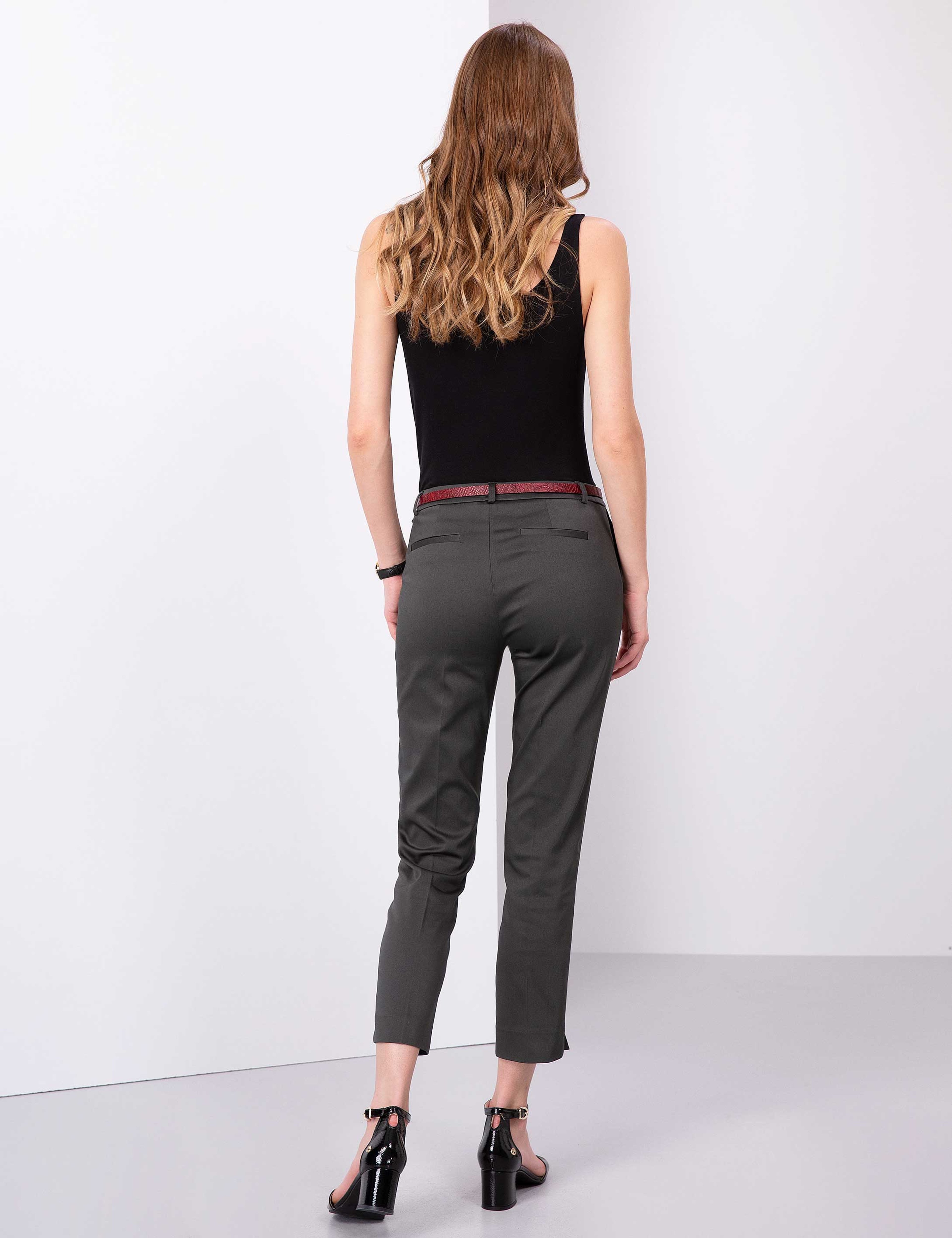 Siyah Slim Fit Kumaş Pantolon - Image 3