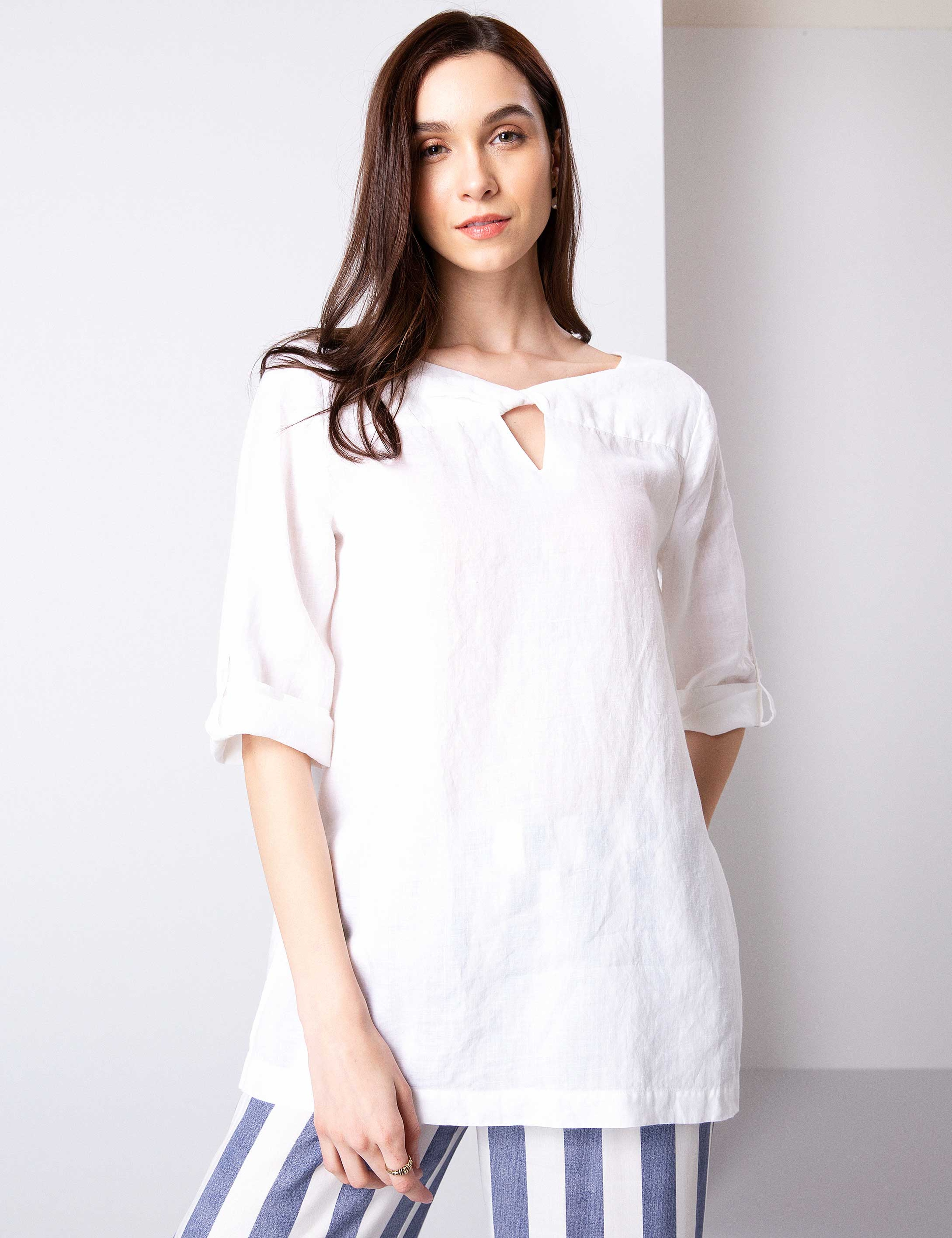 Beyaz Comfort Fit Bluz - Image 3