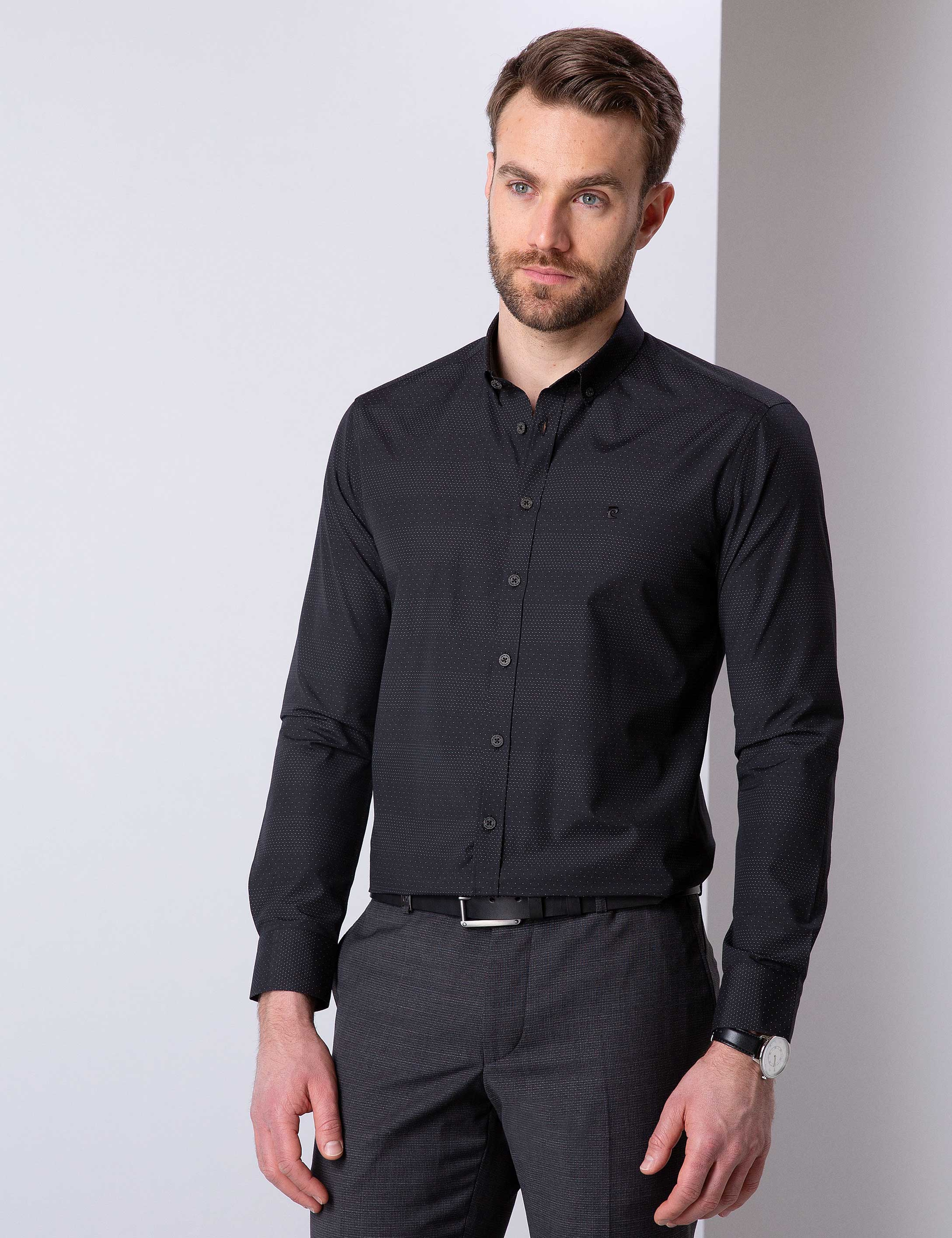 Siyah Slim Fit Gömlek