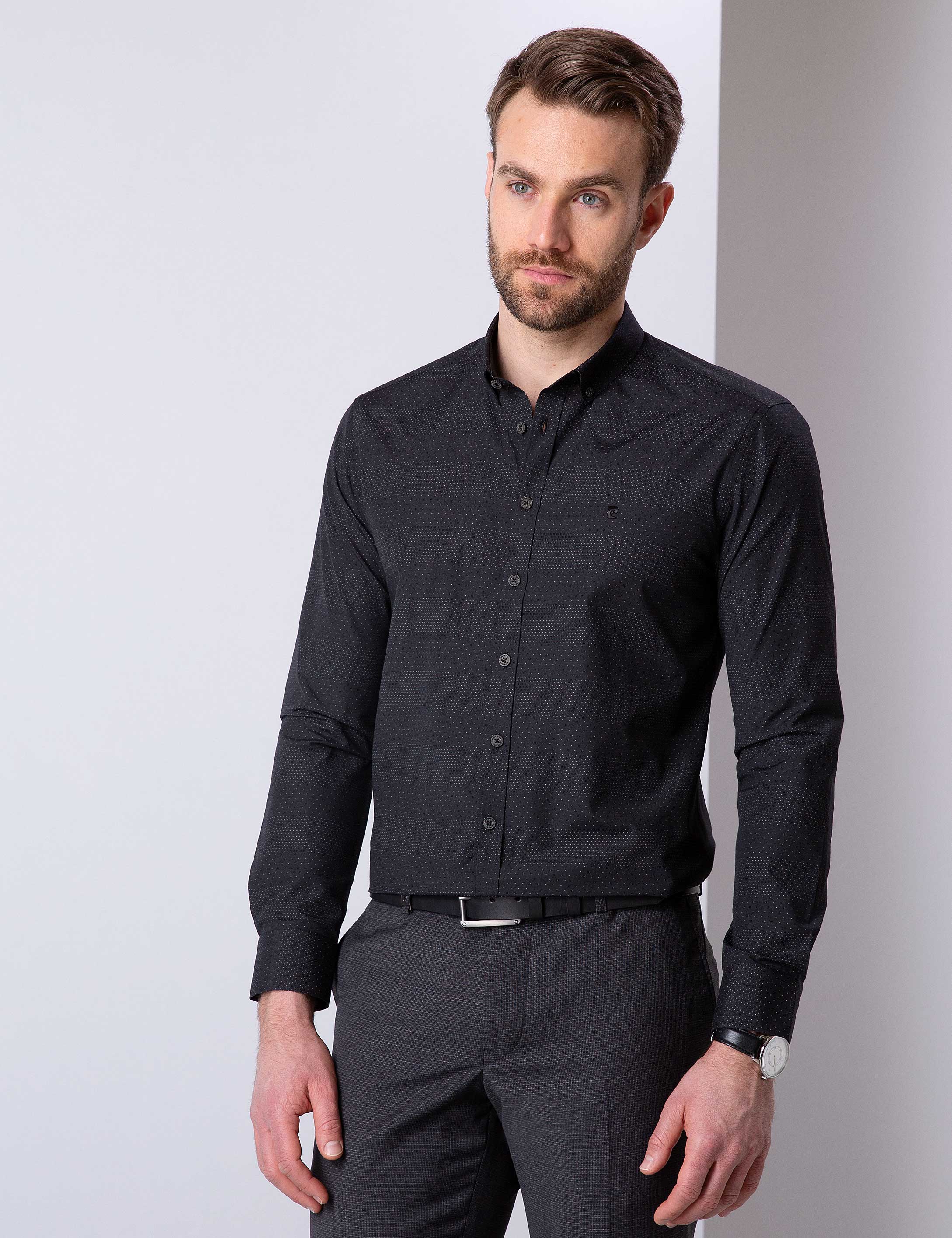 Siyah Slim Fit Gömlek