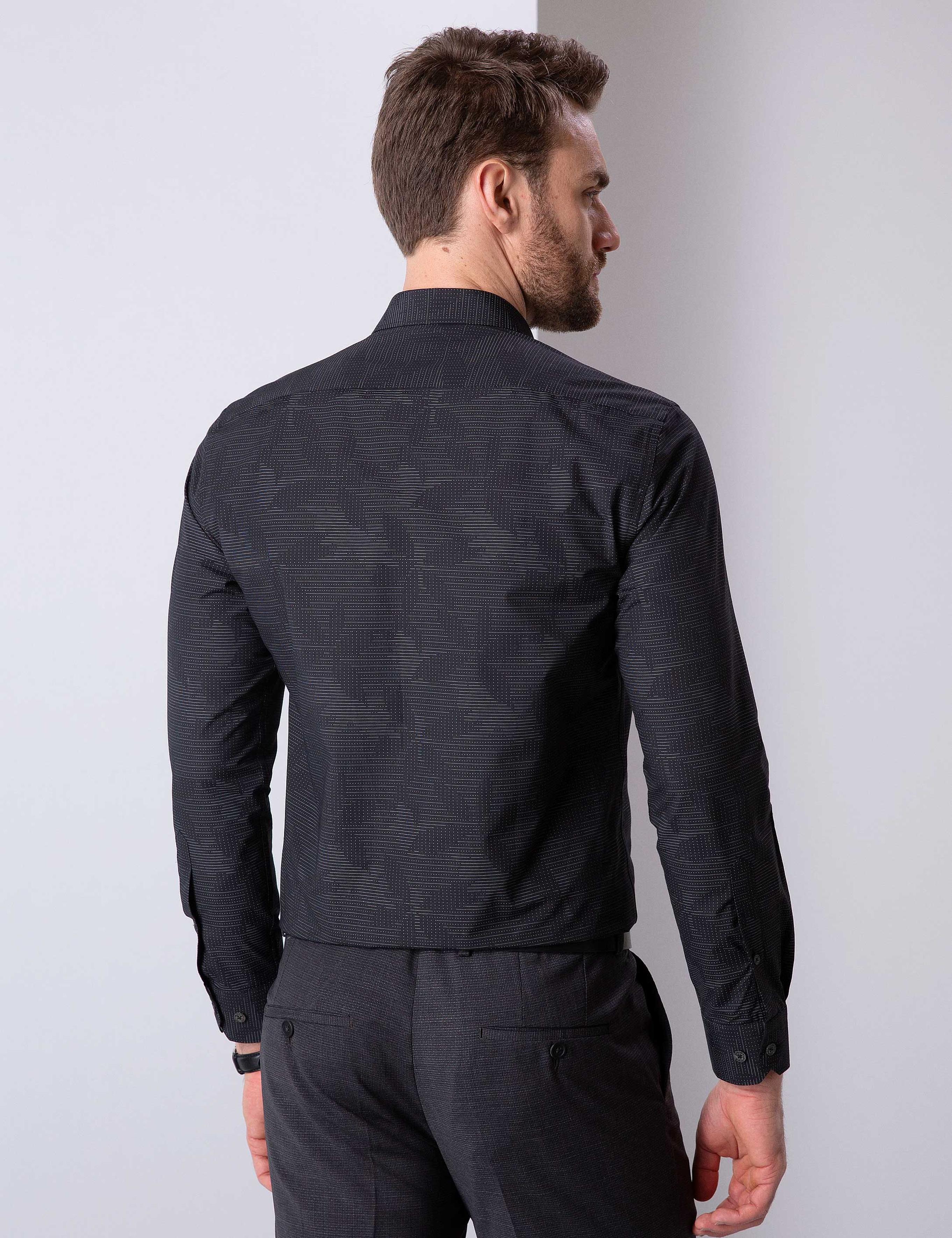 Siyah Slim Fit Gömlek