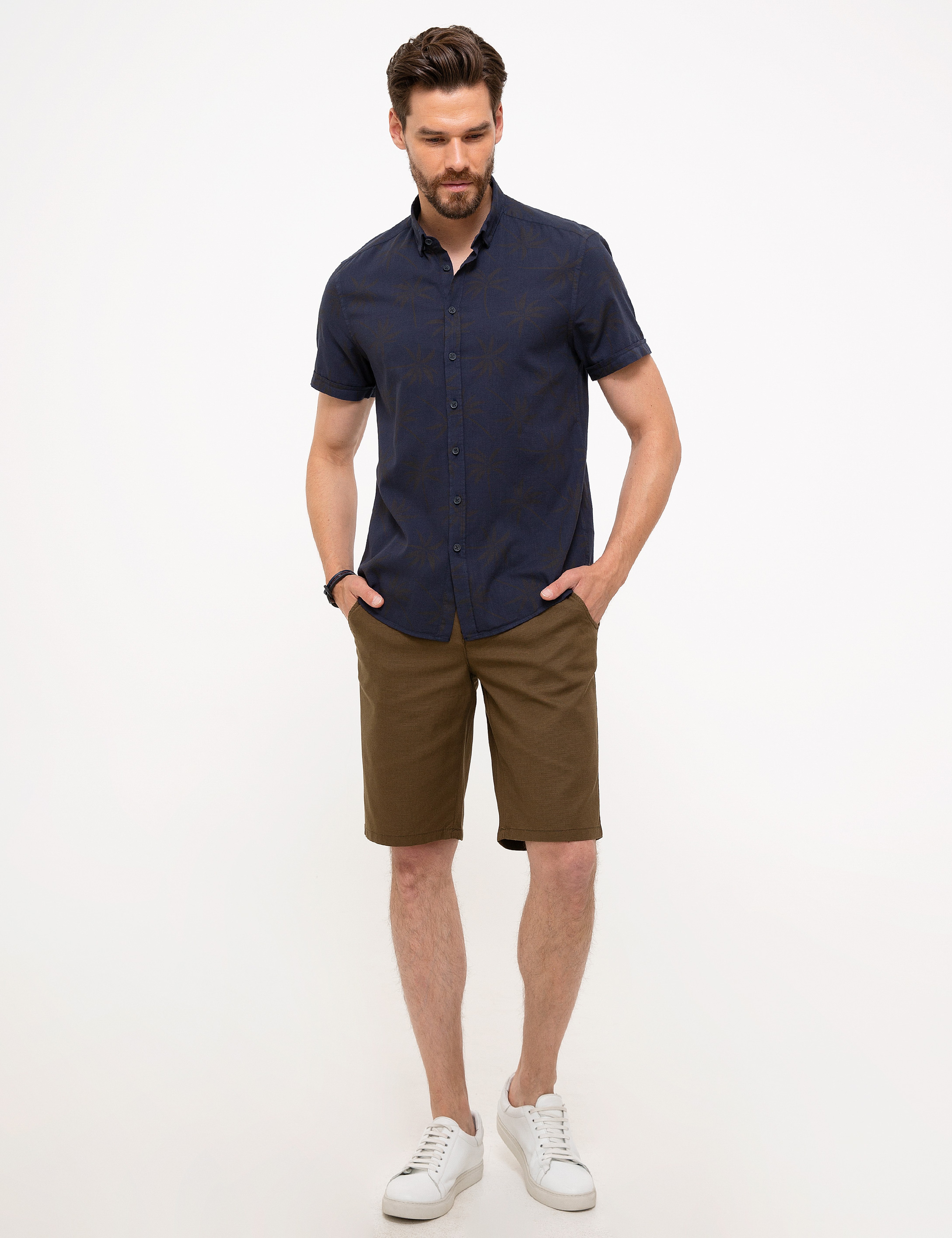 Haki Slim Fit Bermuda Şort - Image 1