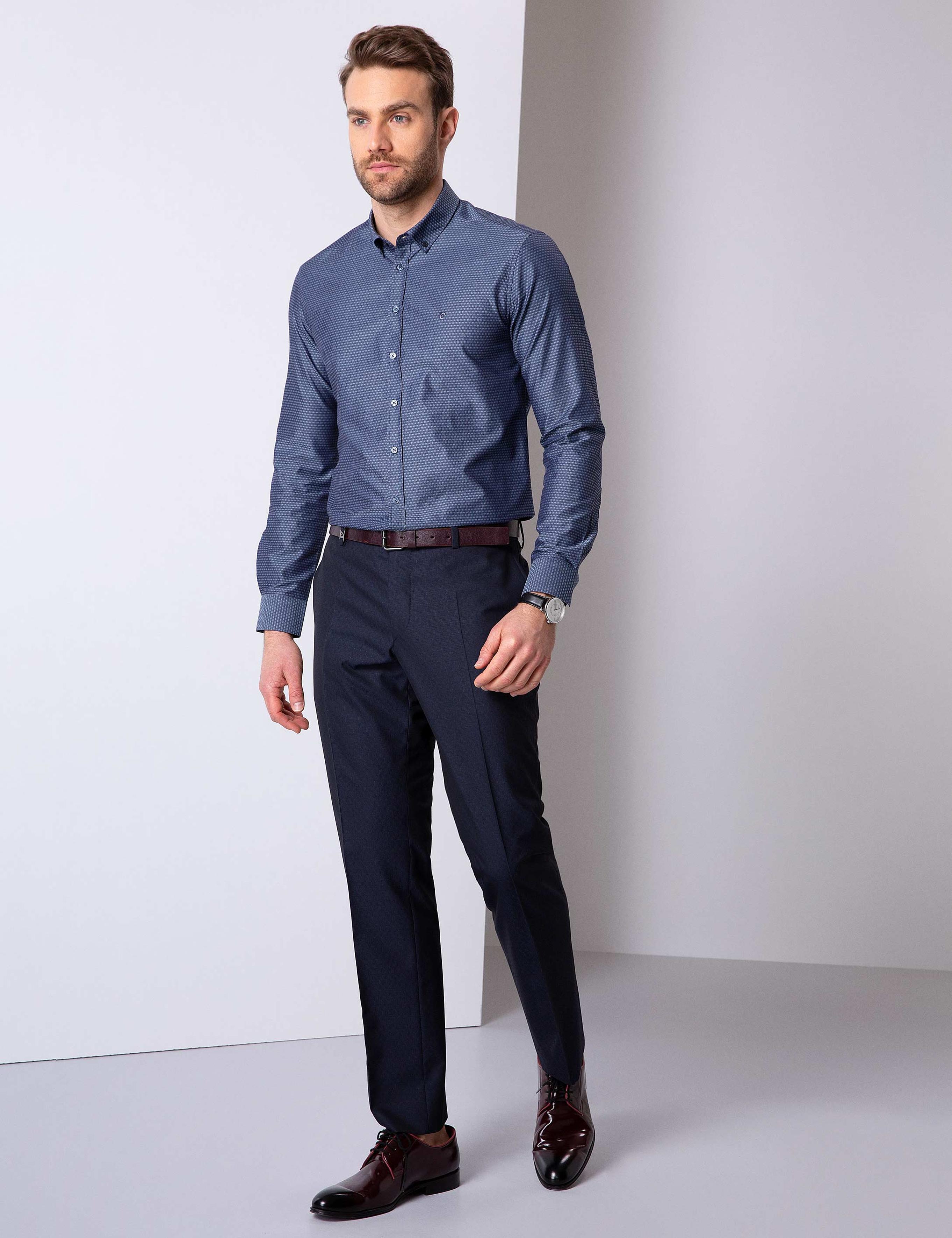 Lacivert Slim Fit Pantolon