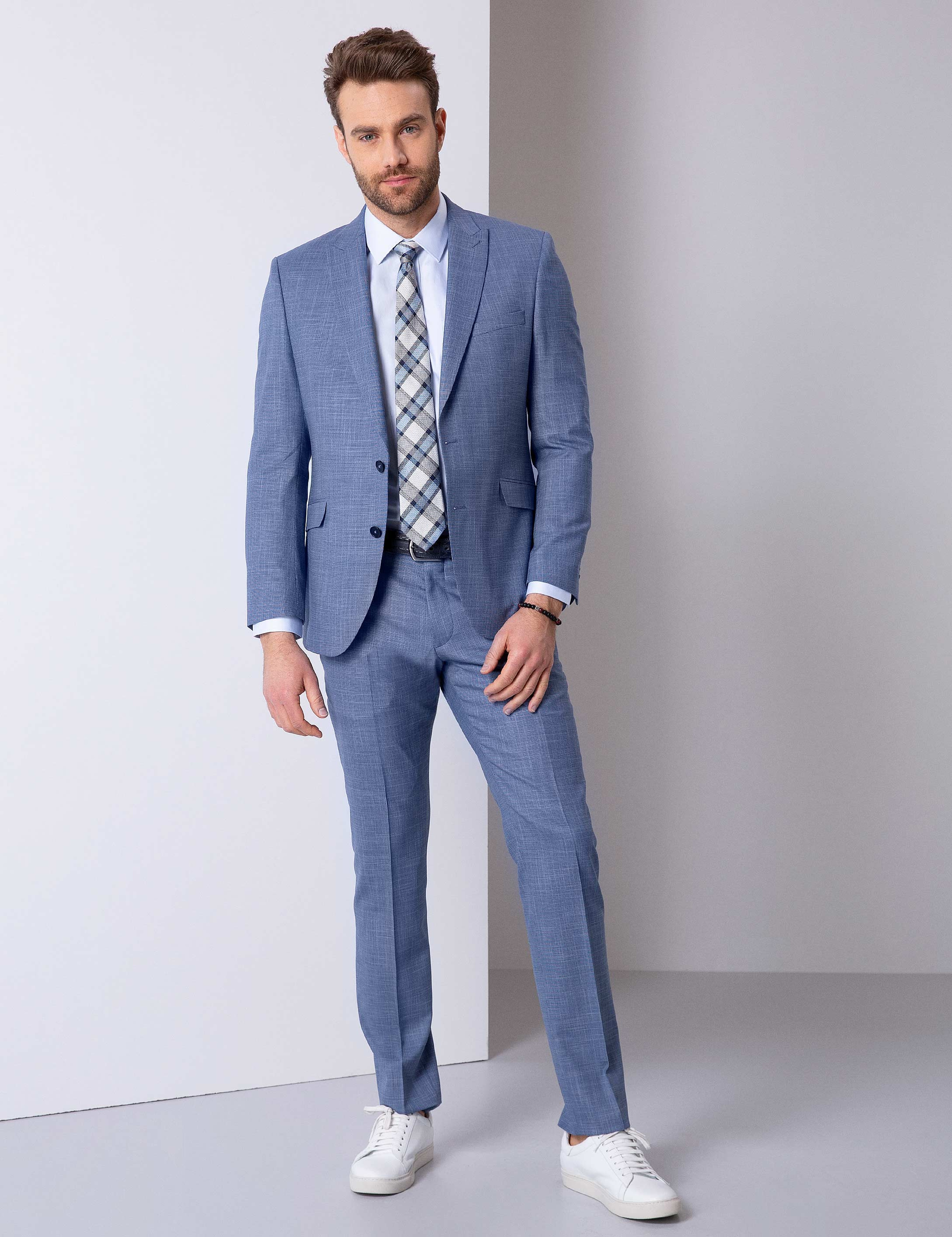 Koyu Mavi Slim Fit Takım Elbise - Image 1