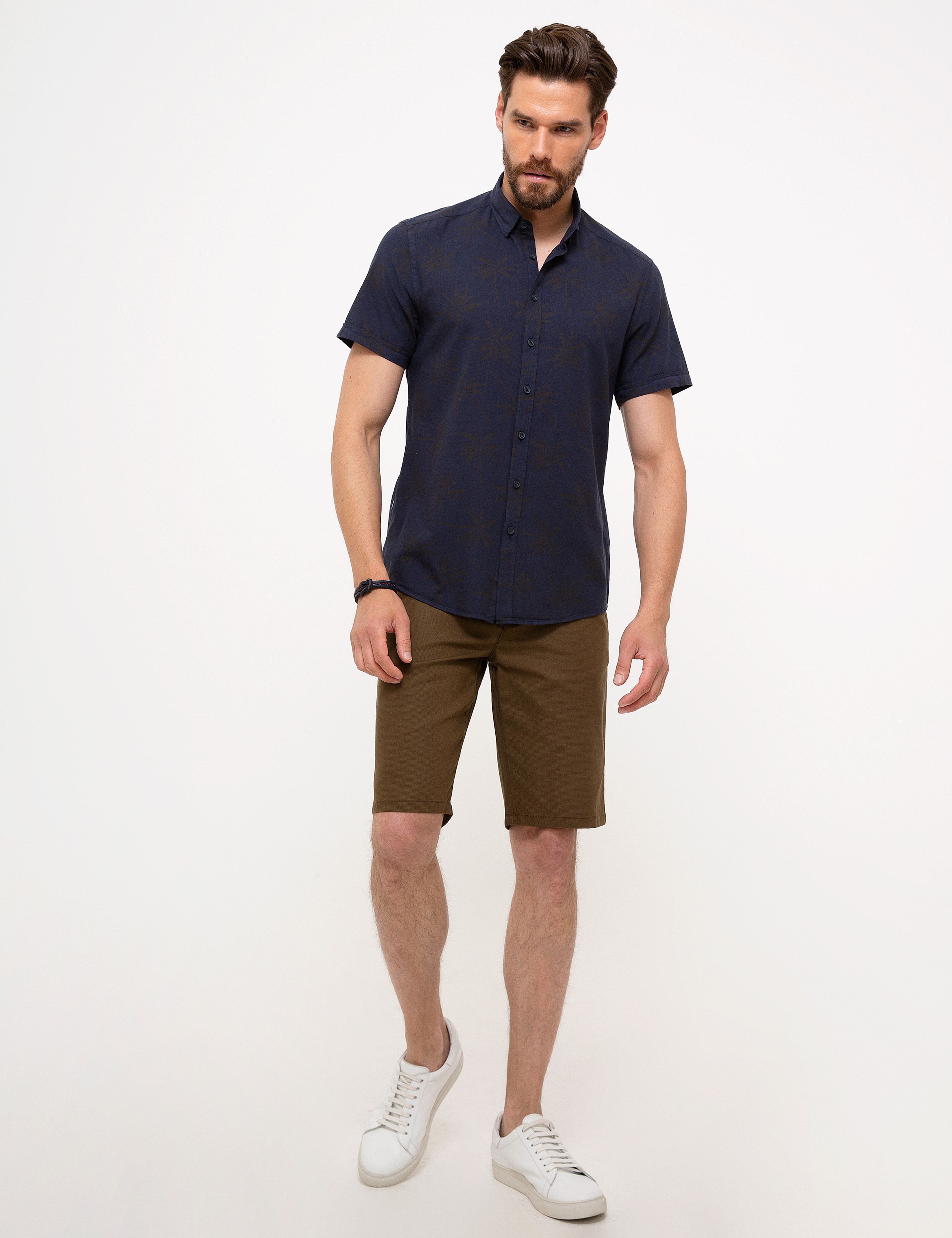 Lacivert Slim Fit Kısa Kollu Gömlek - Image 4