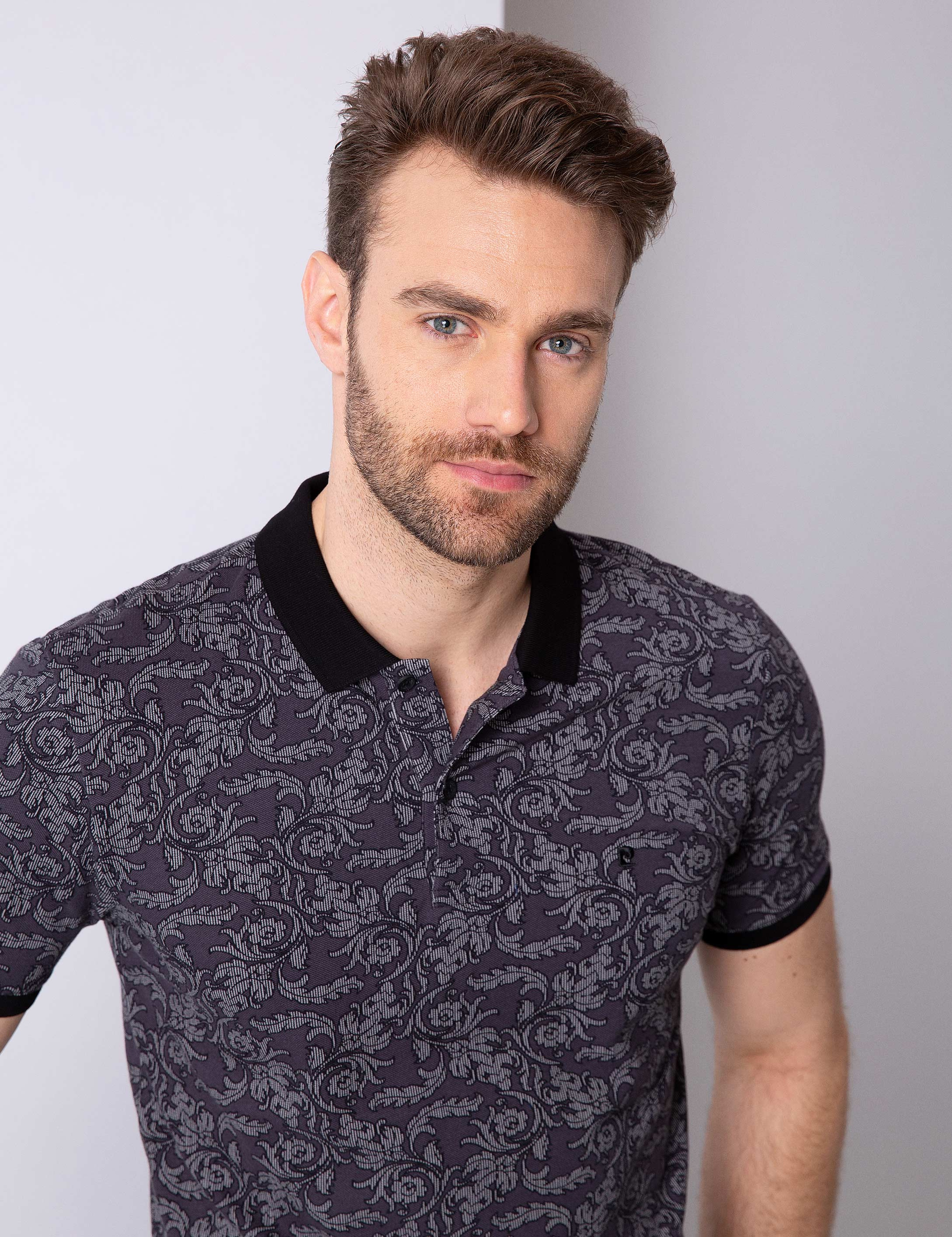 Siyah Slim Fit Polo Yaka T-Shirt - Image 1