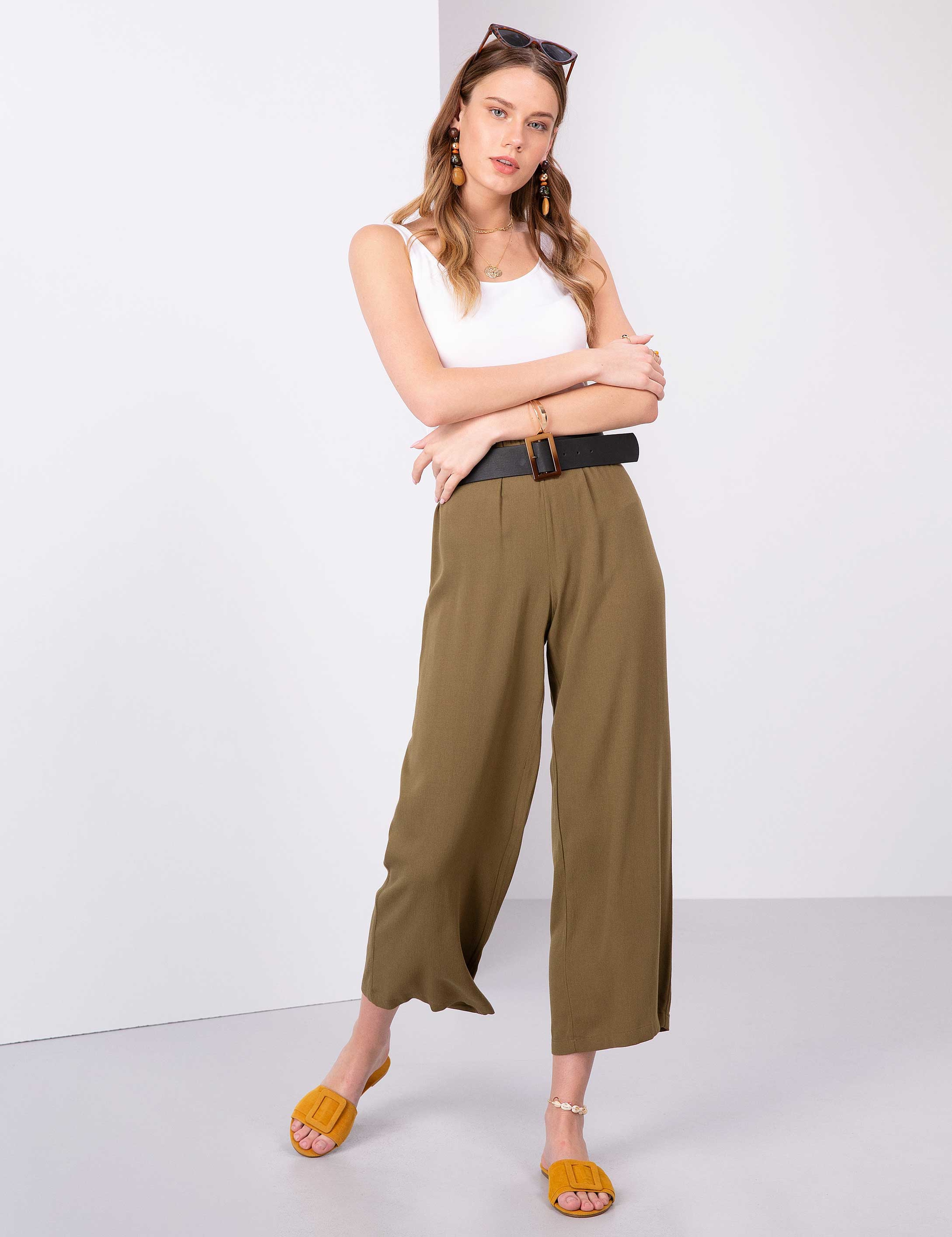 Haki Flare Fit Kumaş Pantolon - Image 1