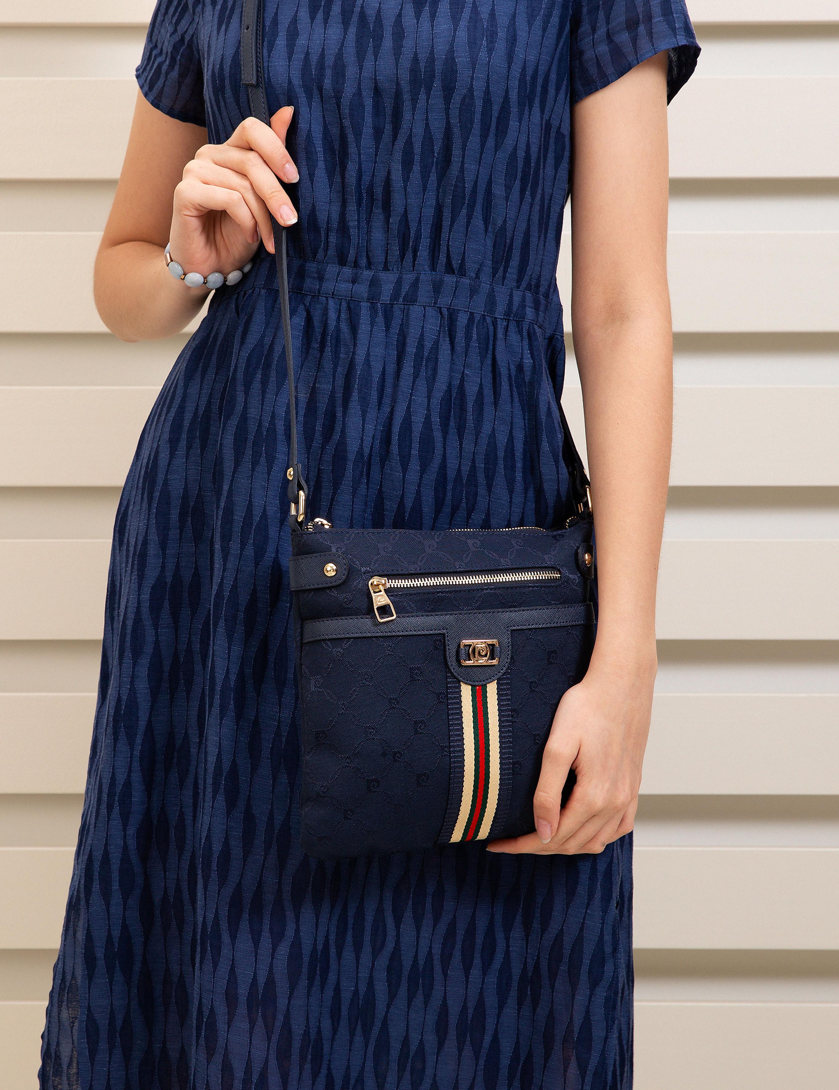 Lacivert Çapraz Çanta