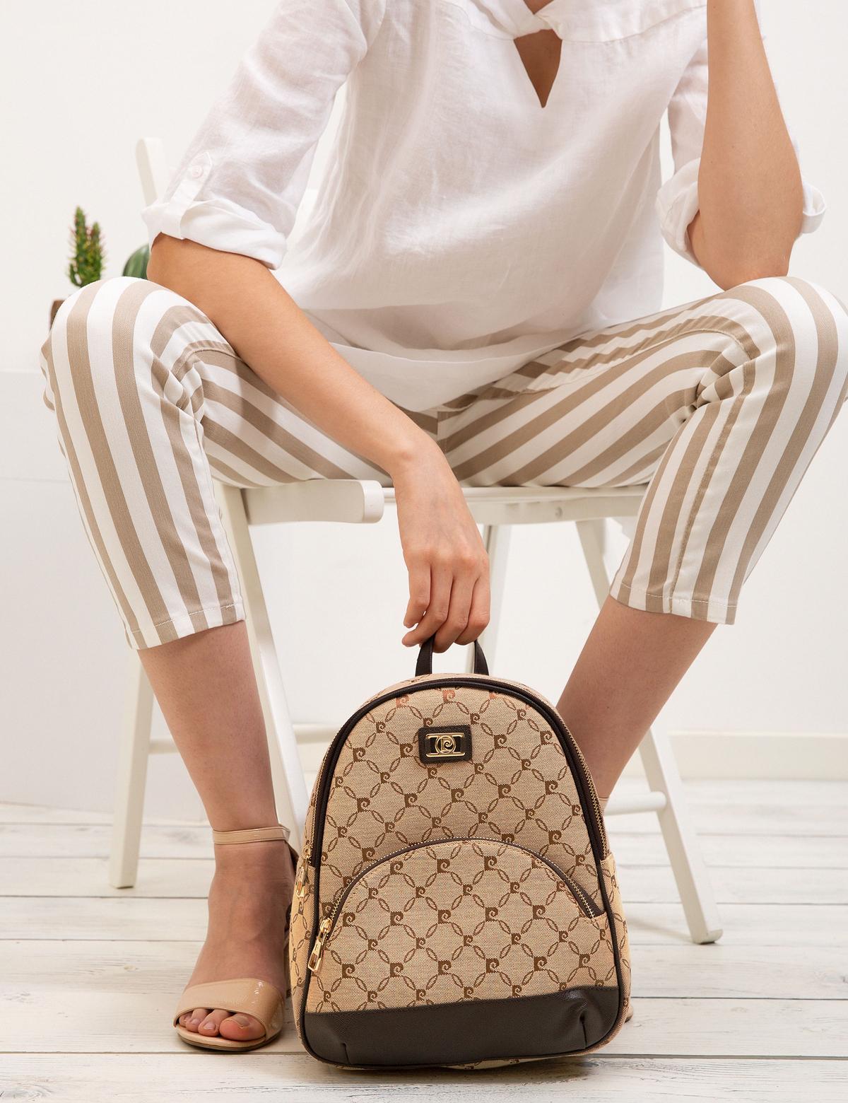 Kadın Sırt Çantası