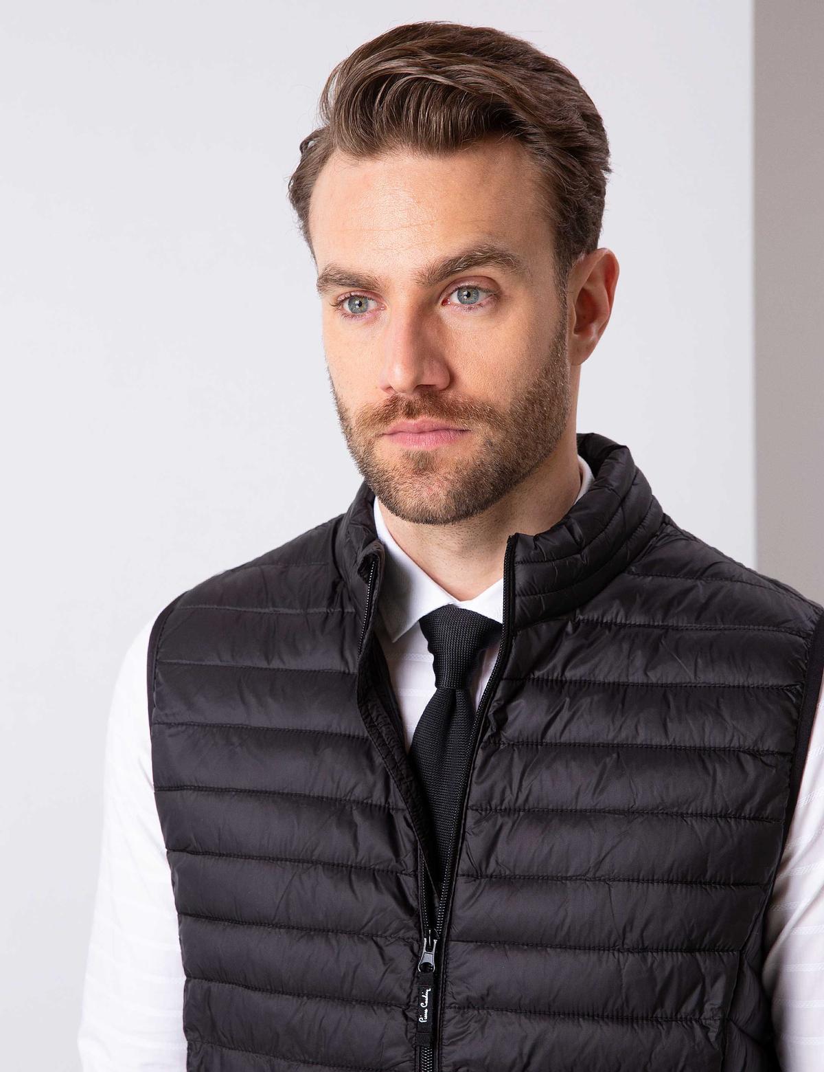 Siyah Yelek - 50208130036