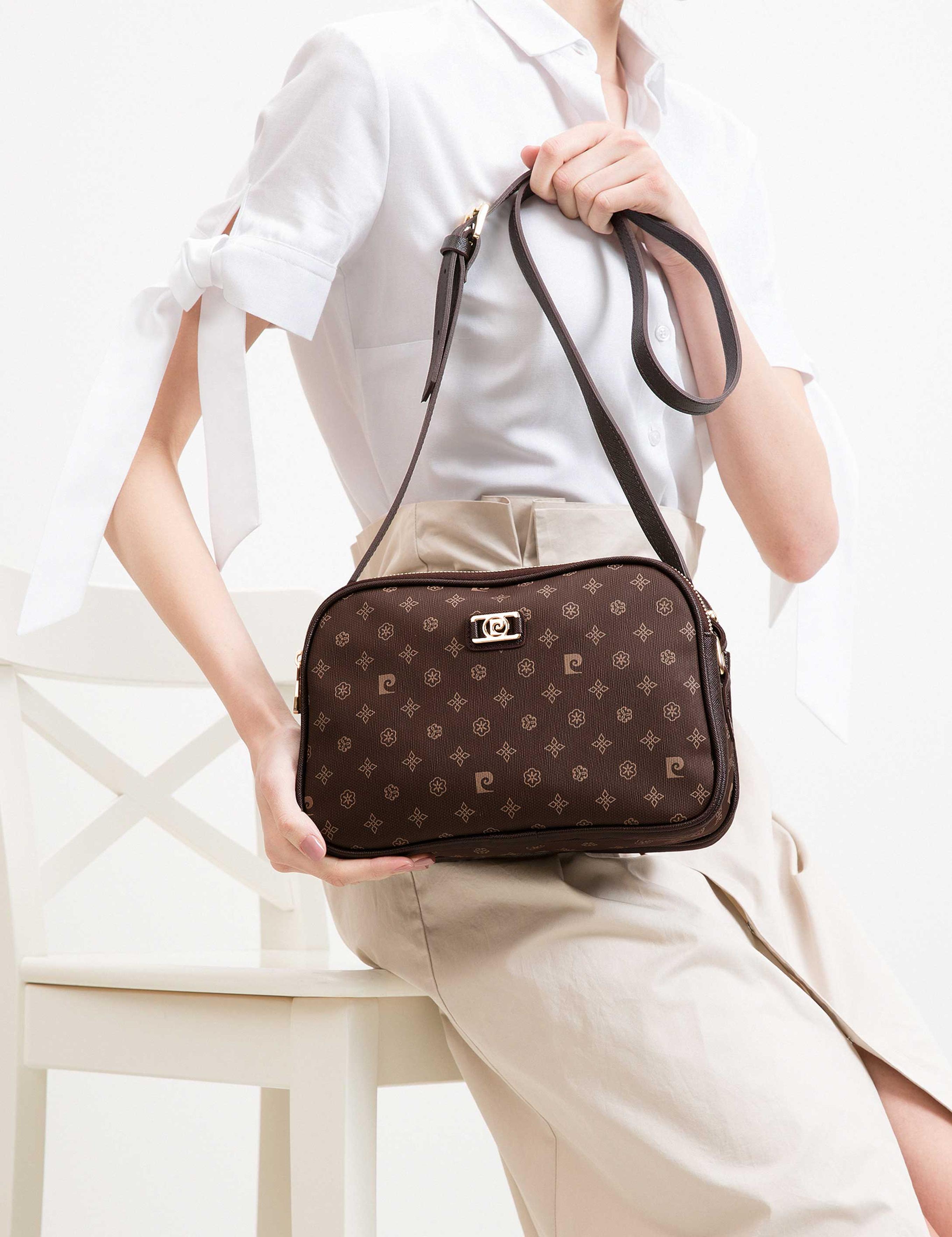 Kahverengi Çapraz Çanta