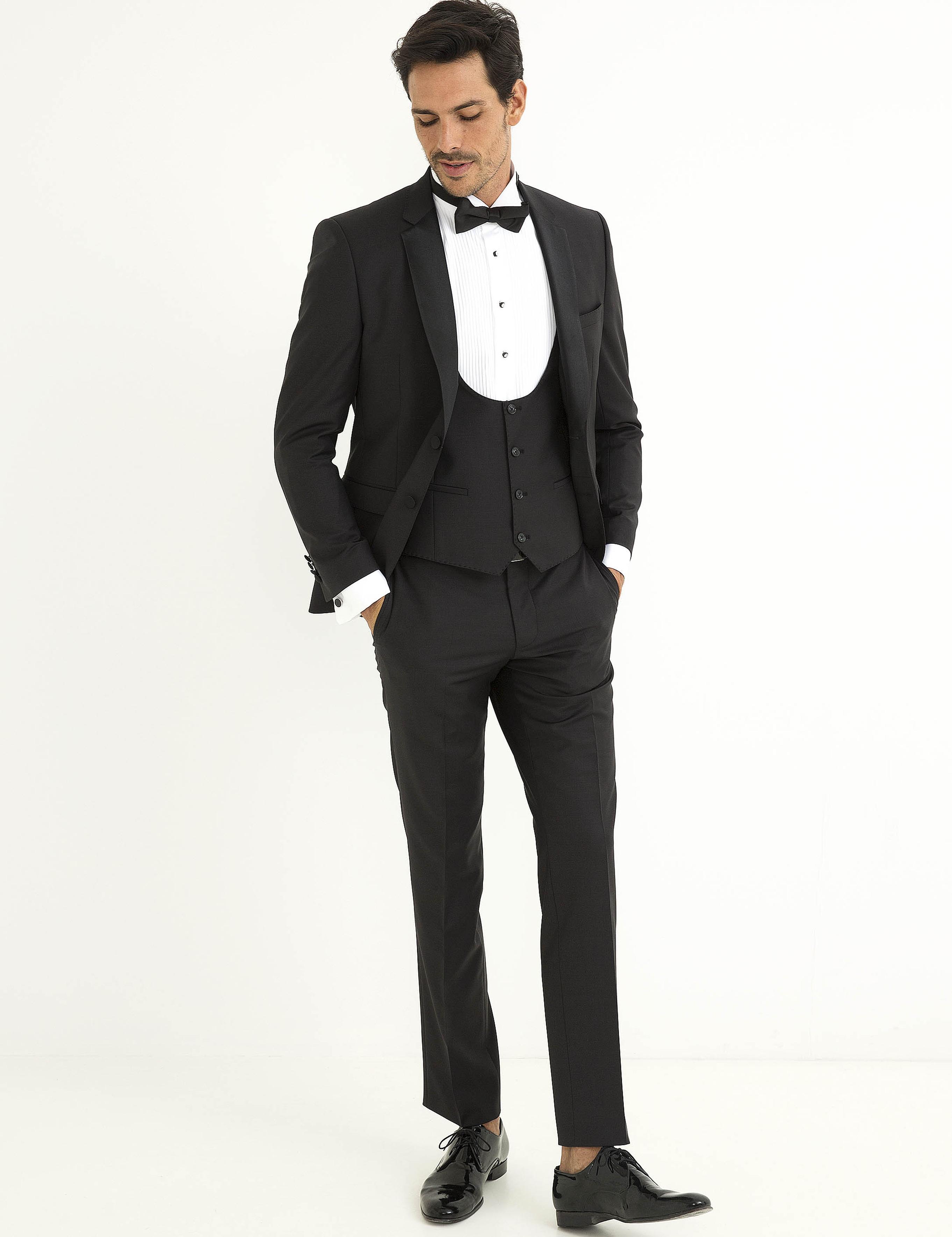 Siyah Damatlık Smokin