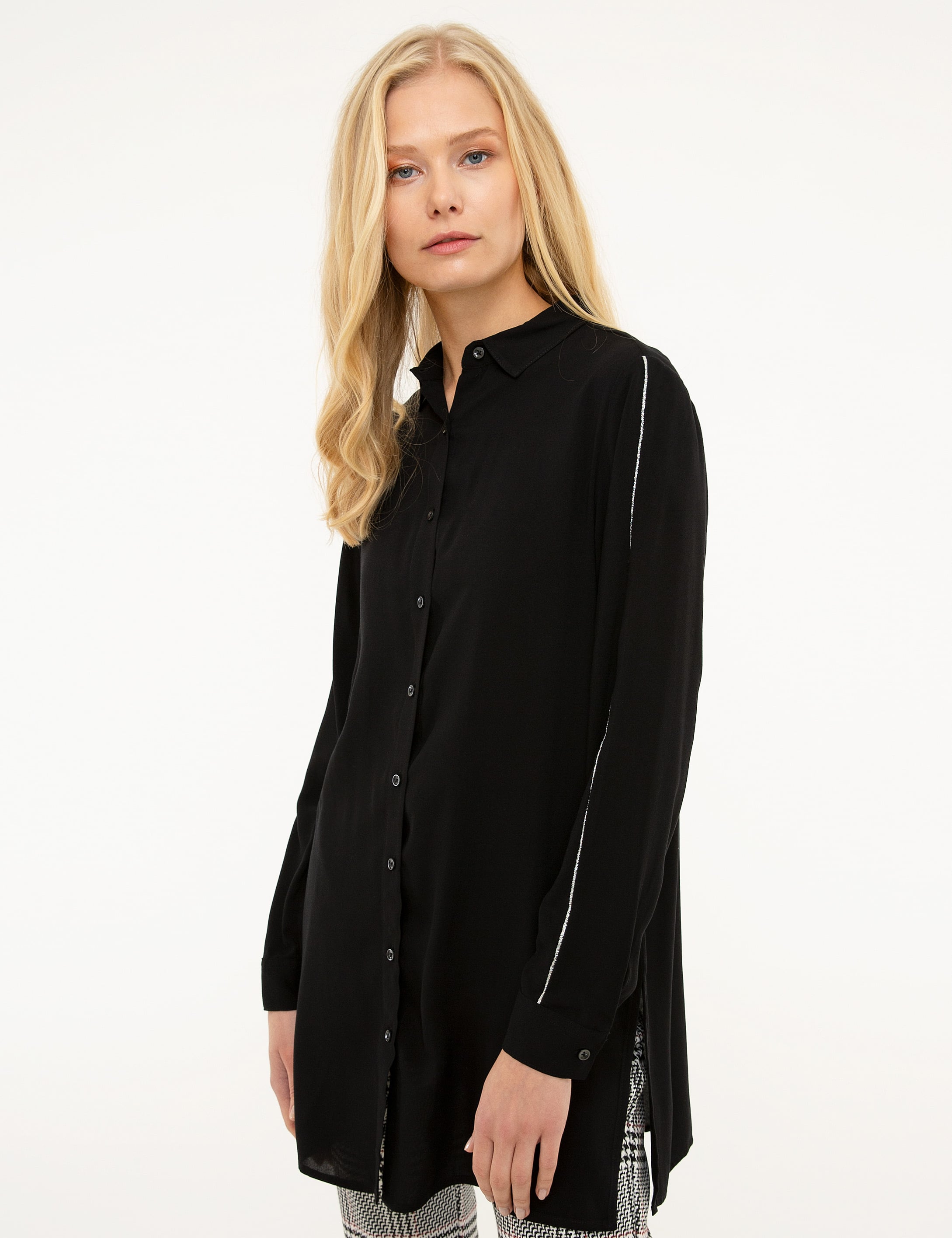 Siyah Comfort Fit Uzun Kollu Gömlek - Image 2