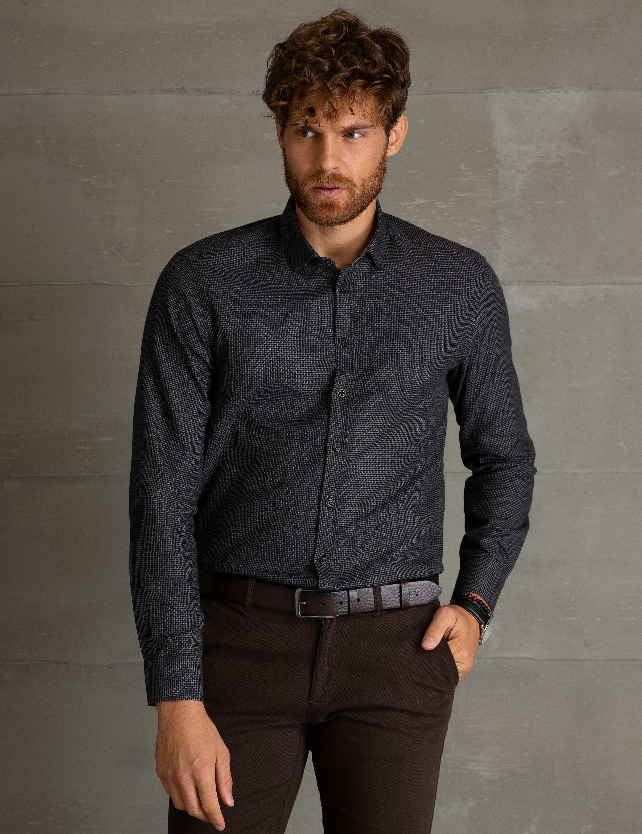 Siyah Slim Fit Gömlek
