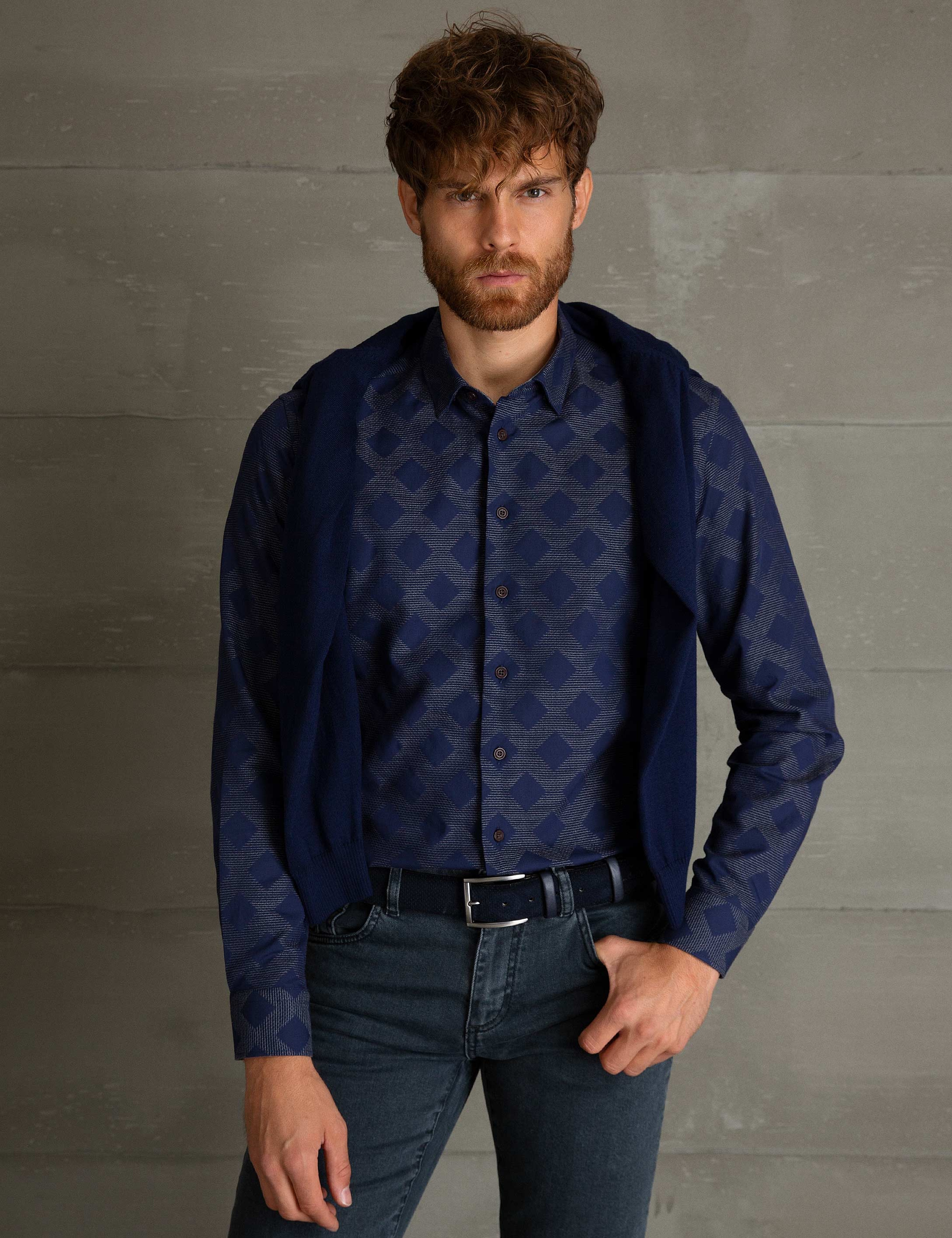 Gri Detaylı Slim Fit Gömlek