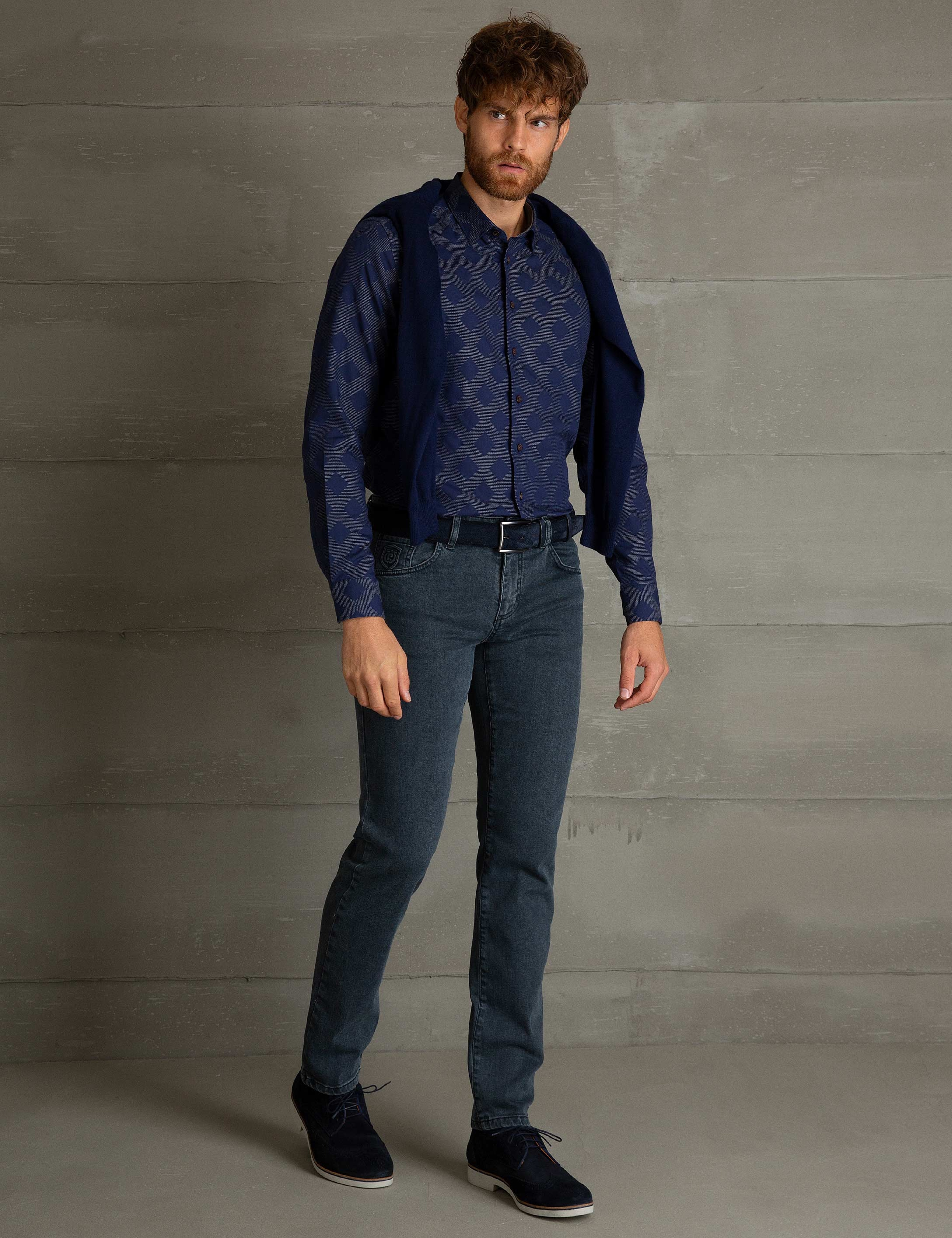 Gri Detaylı Slim Fit Gömlek