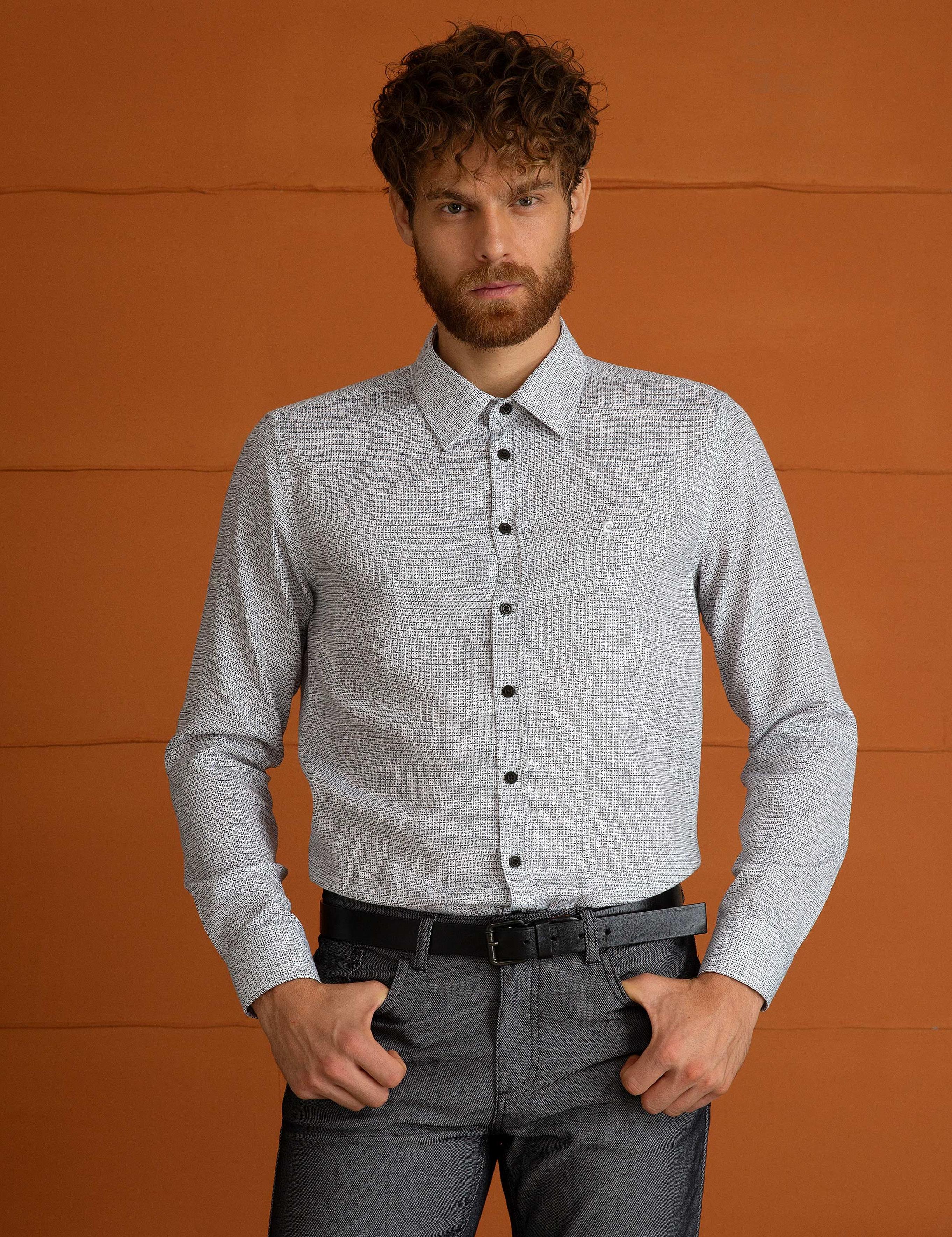 Beyaz Slim Fit Gömlek