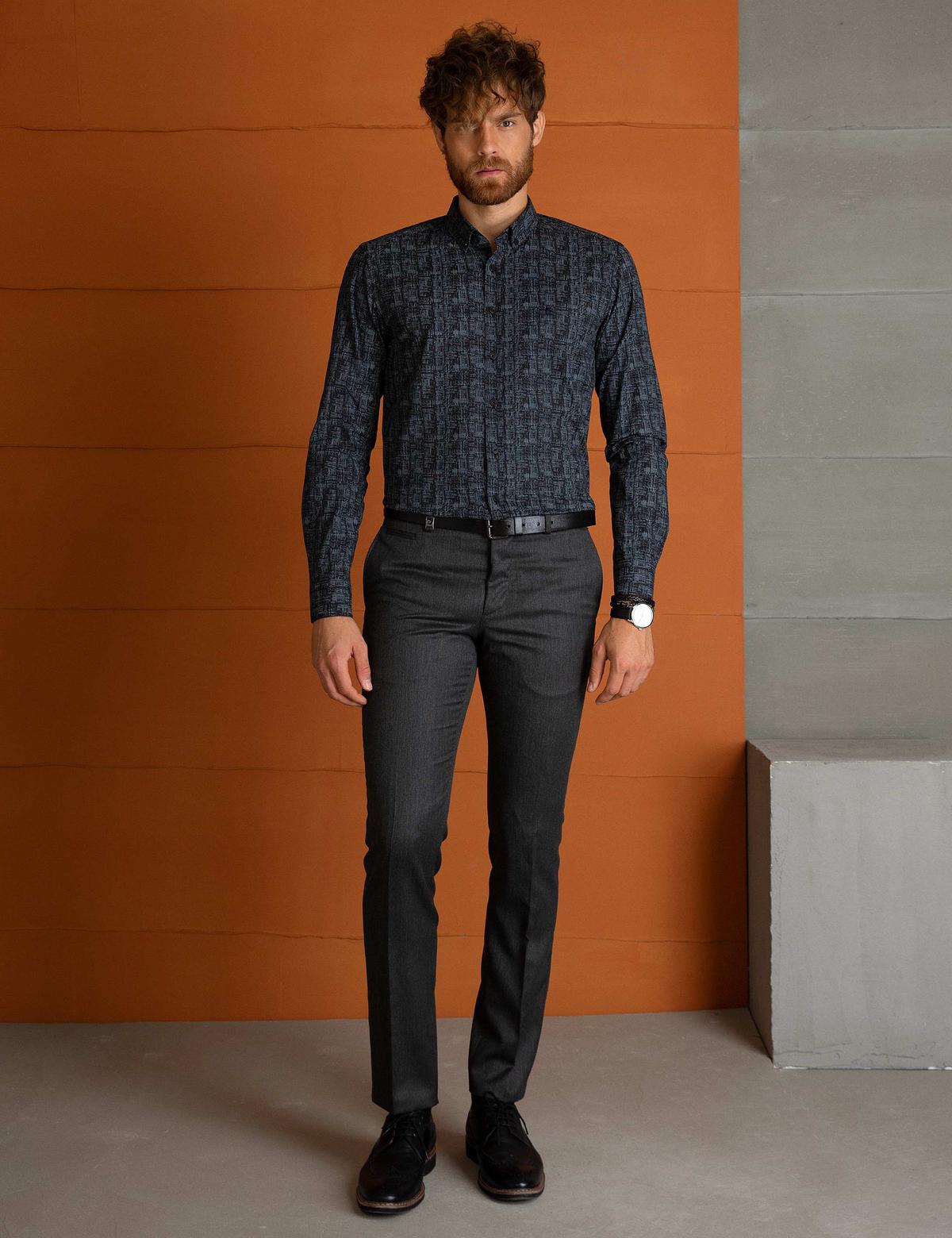 Siyah Slim Fit Gömlek