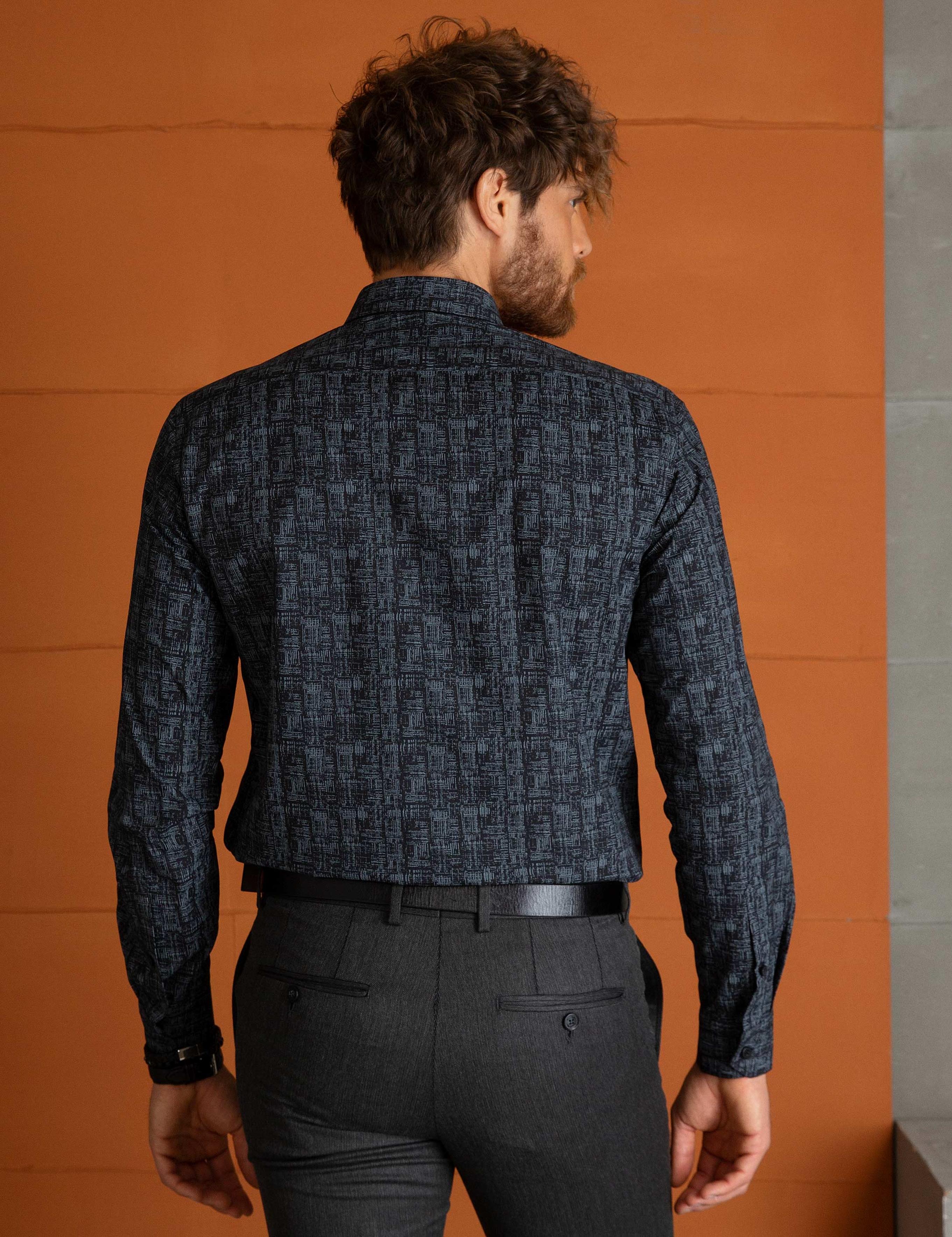 Siyah Slim Fit Gömlek