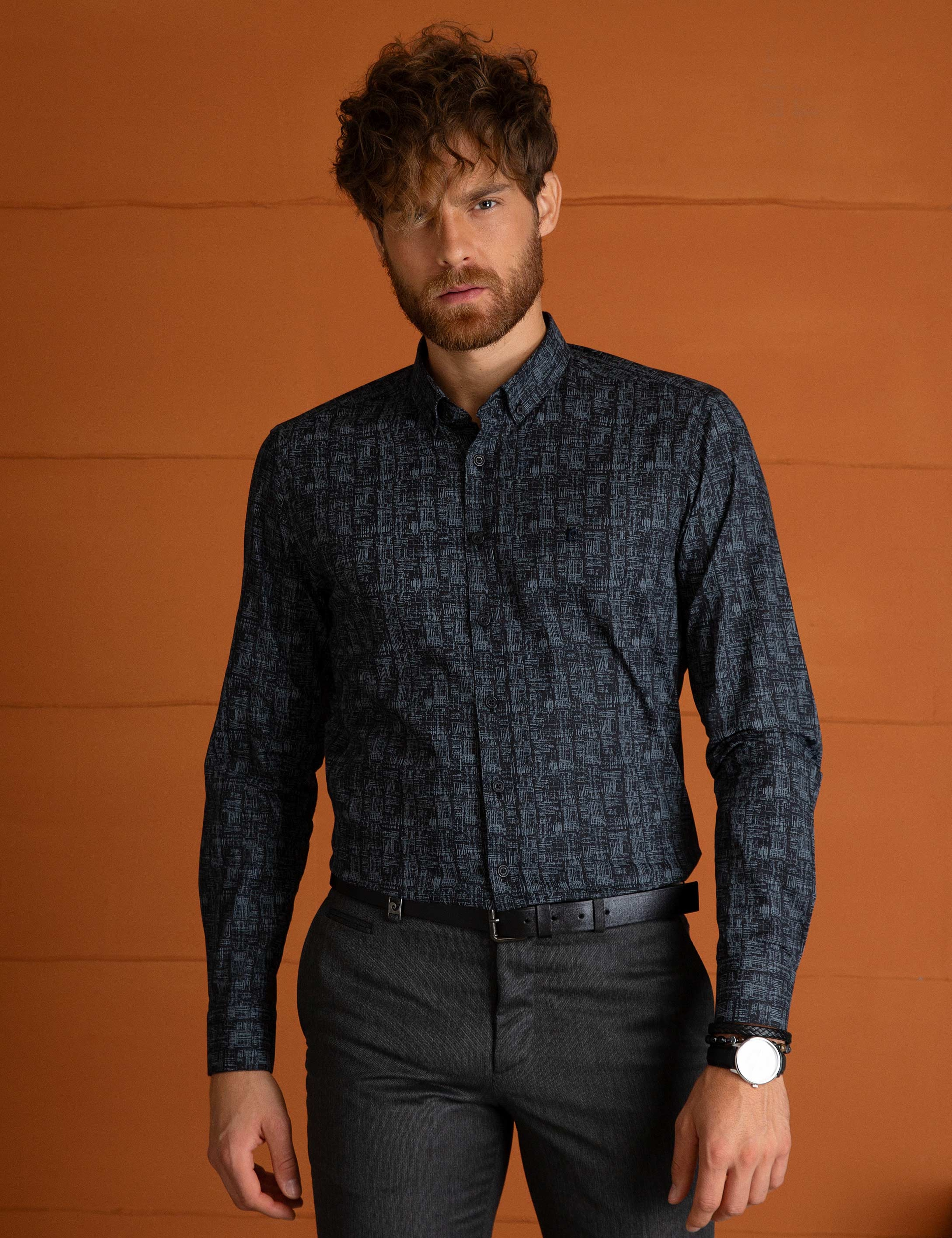 Siyah Slim Fit Gömlek