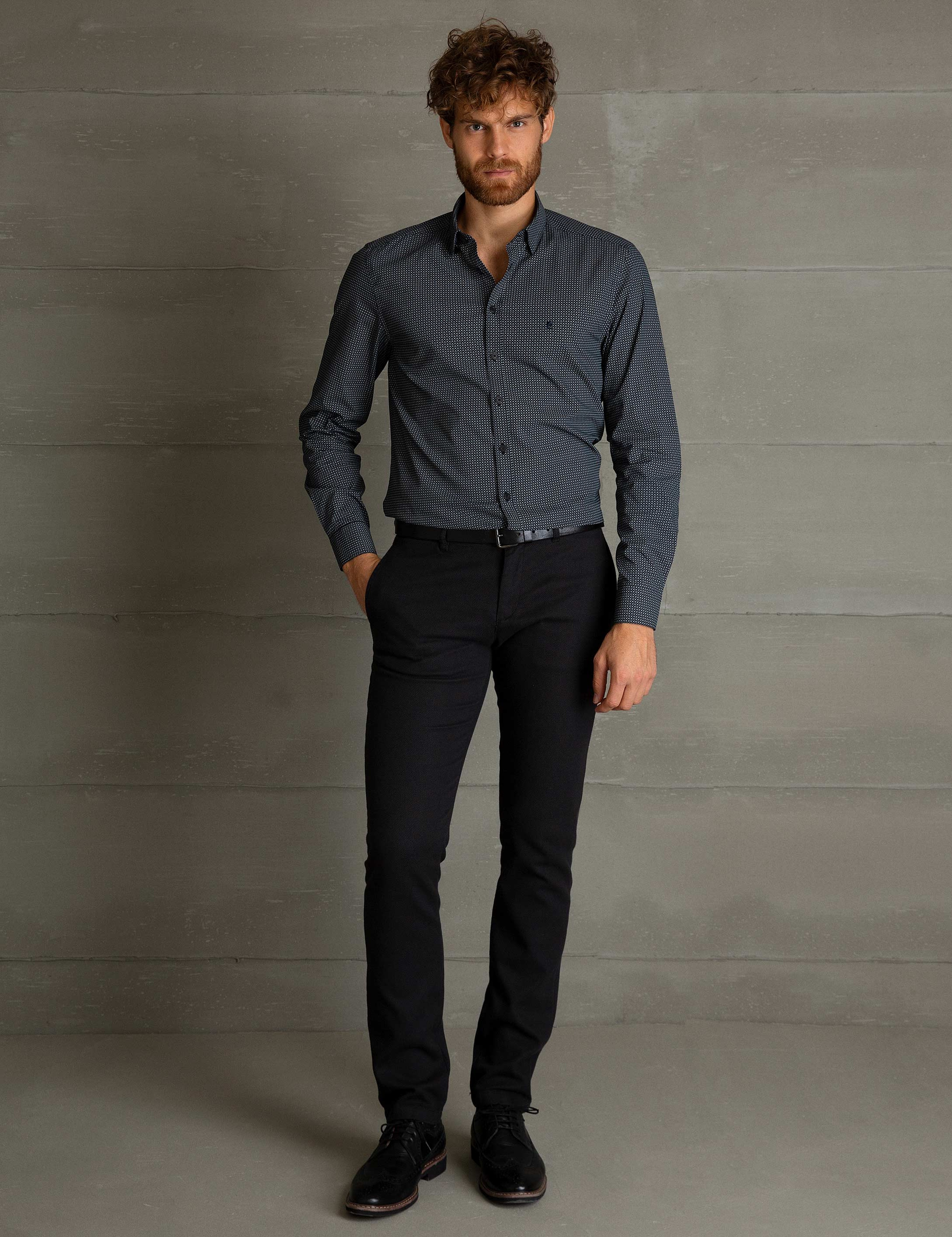 Siyah Slim Fit Gömlek - Image 1