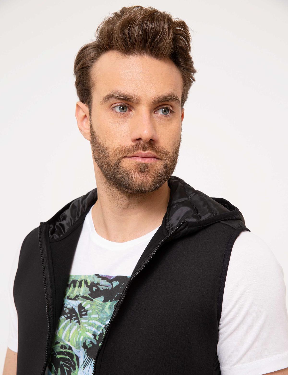 Siyah Standart Fit Sweatshirt