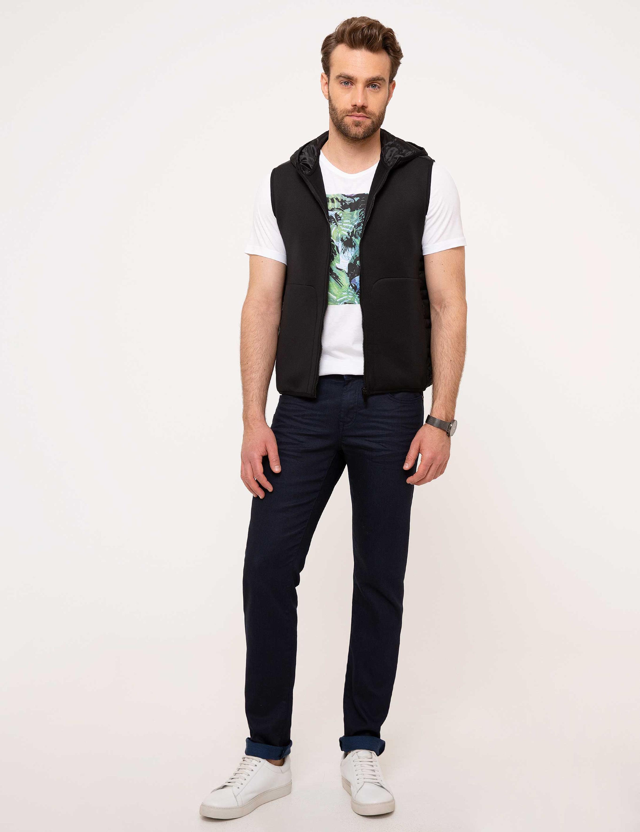 Siyah Standart Fit Sweatshirt