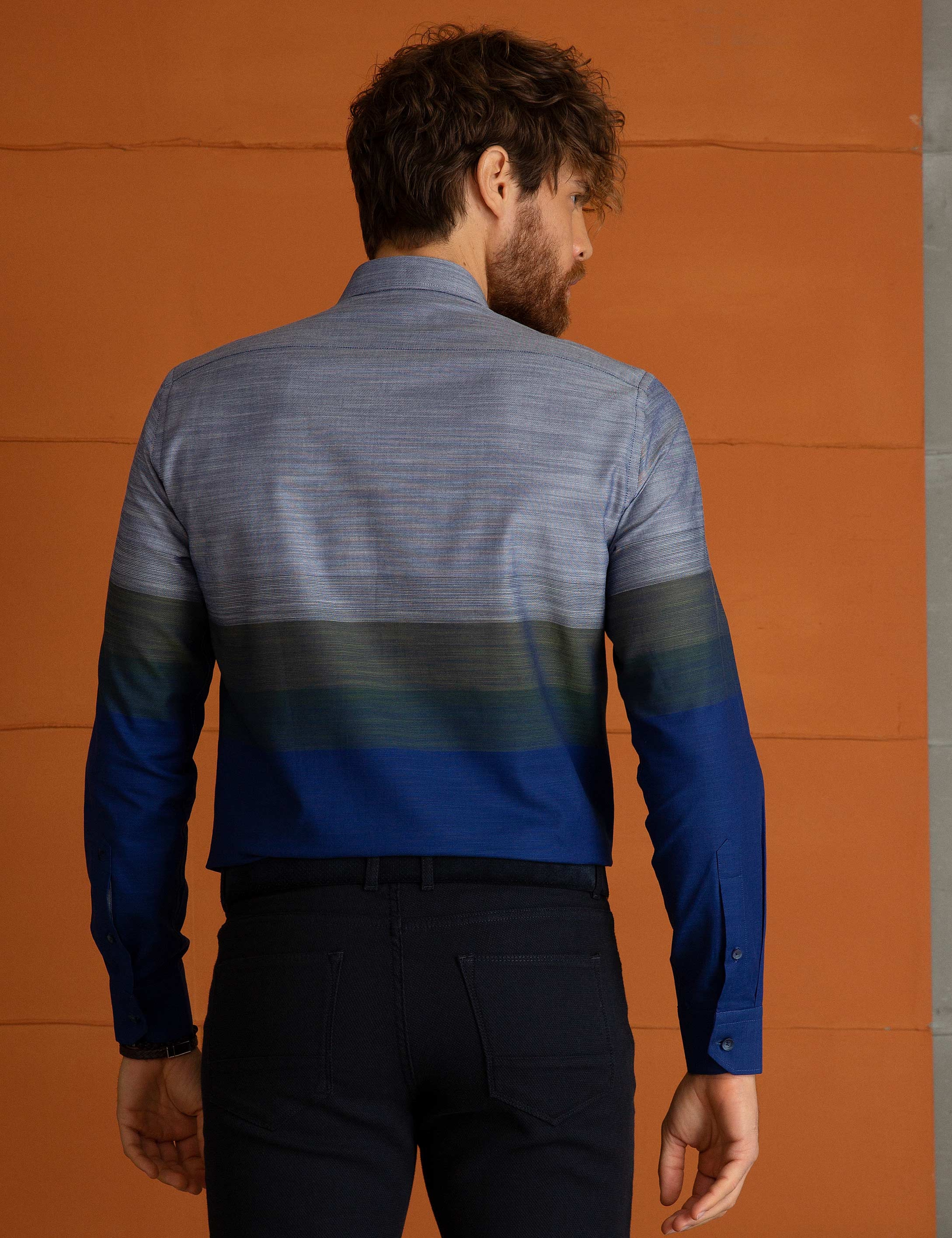 Lacivert Slim Fit Uzun Kollu Gömlek