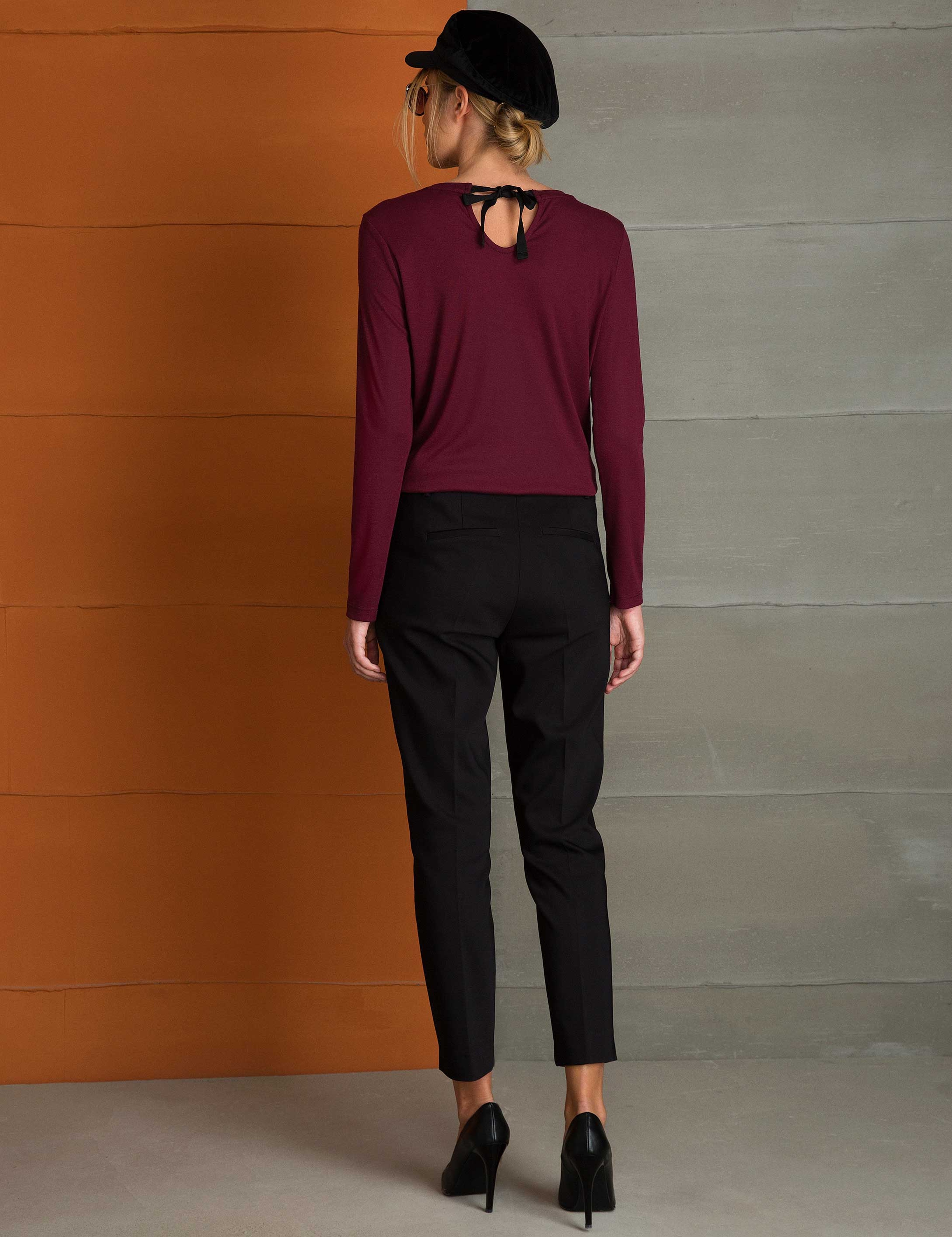 Siyah Slim Fit Kumaş Pantolon - Image 3