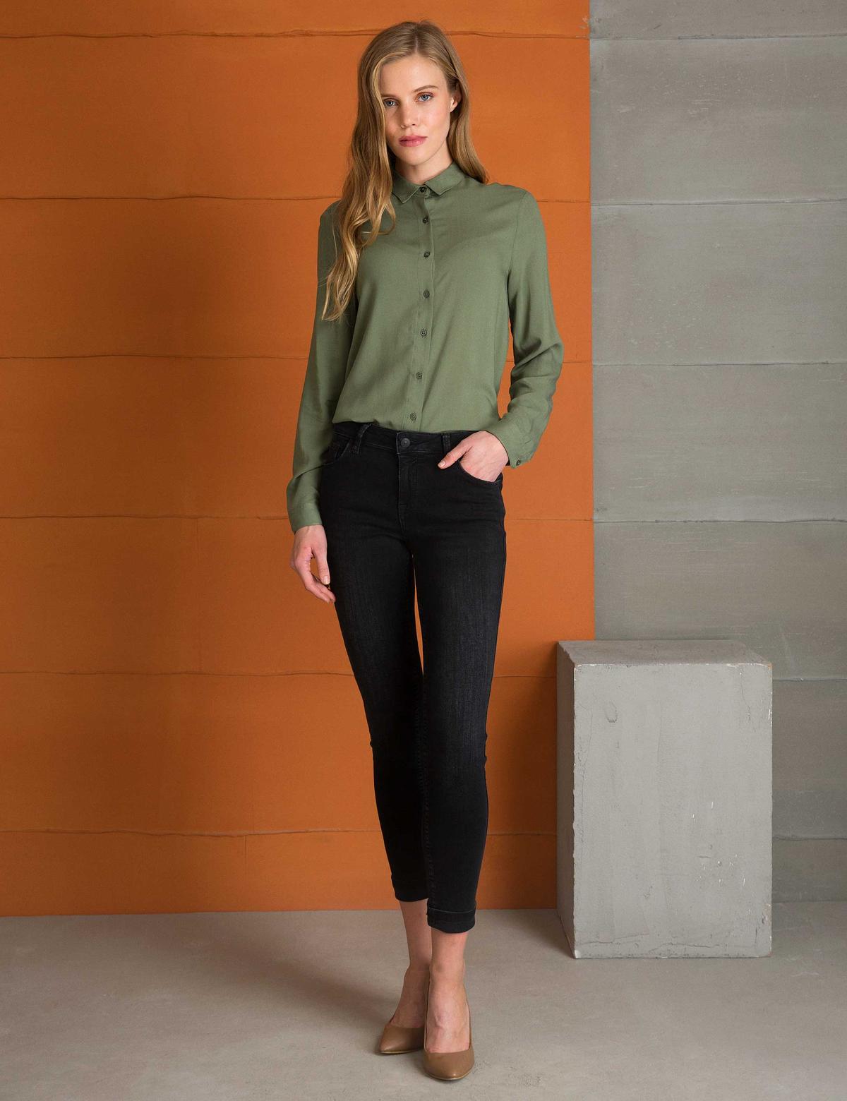 Haki Comfort Dokuma Gömlek