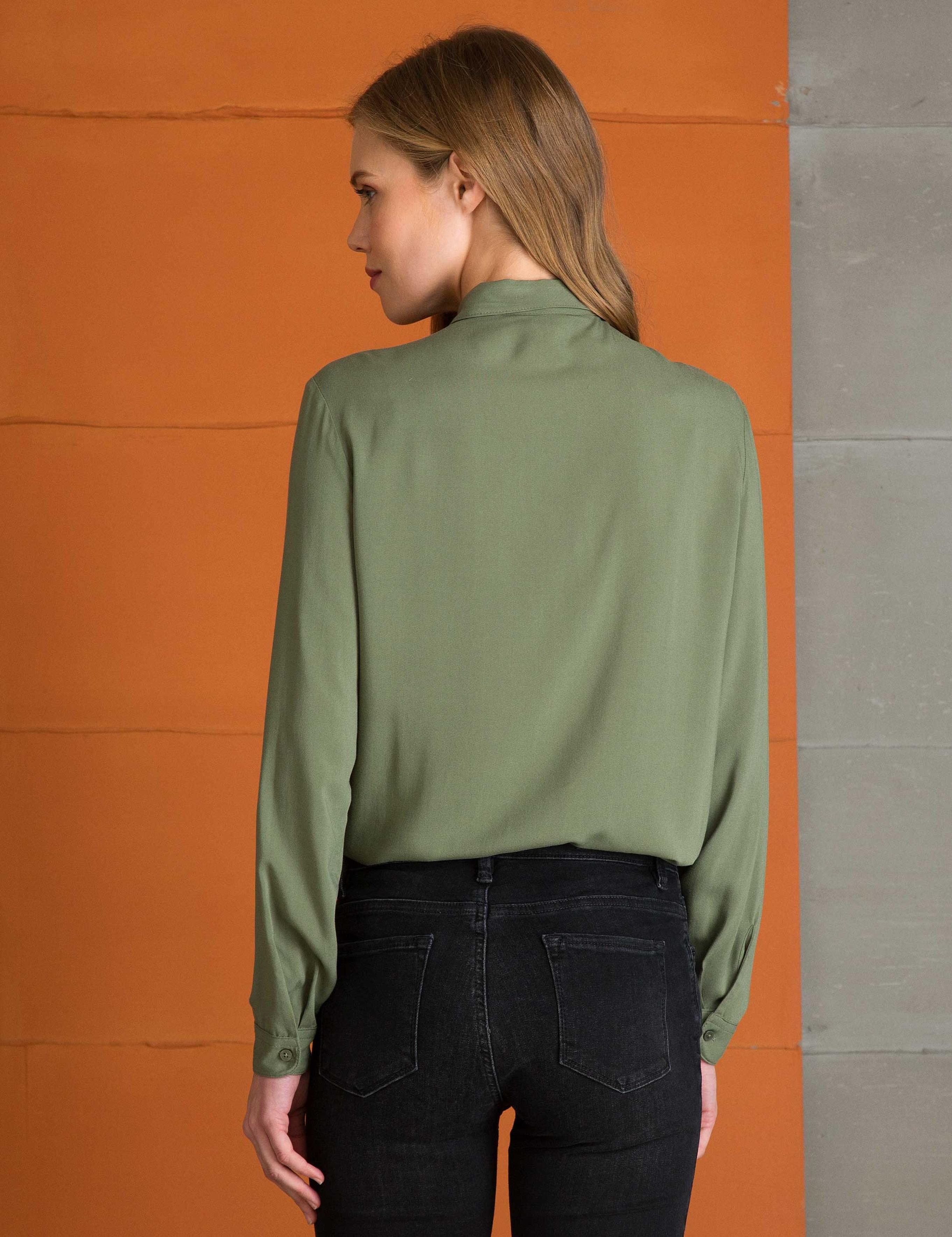 Haki Comfort Dokuma Gömlek