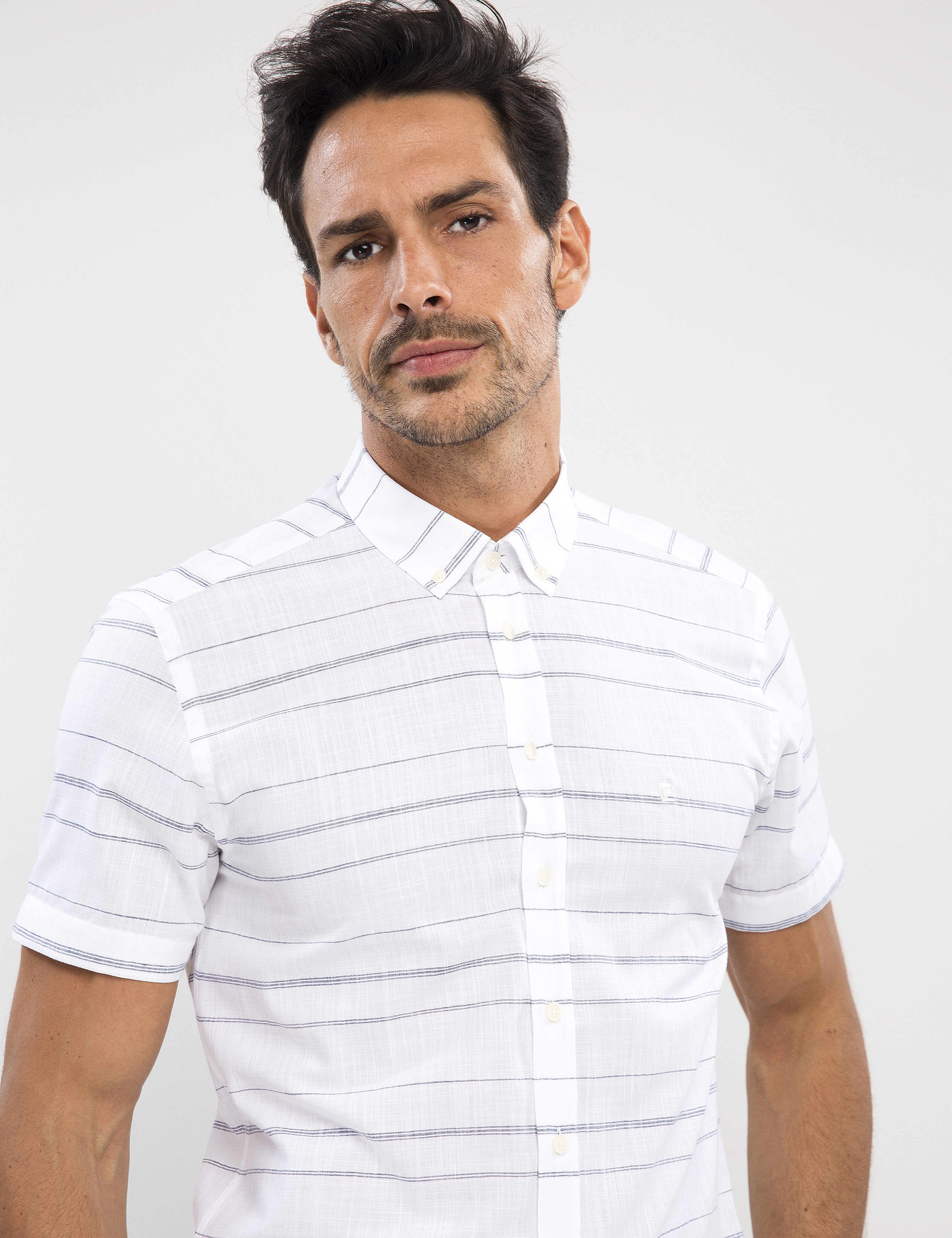 Beyaz Slim Fit Kısa Kollu Gömlek - Image 2