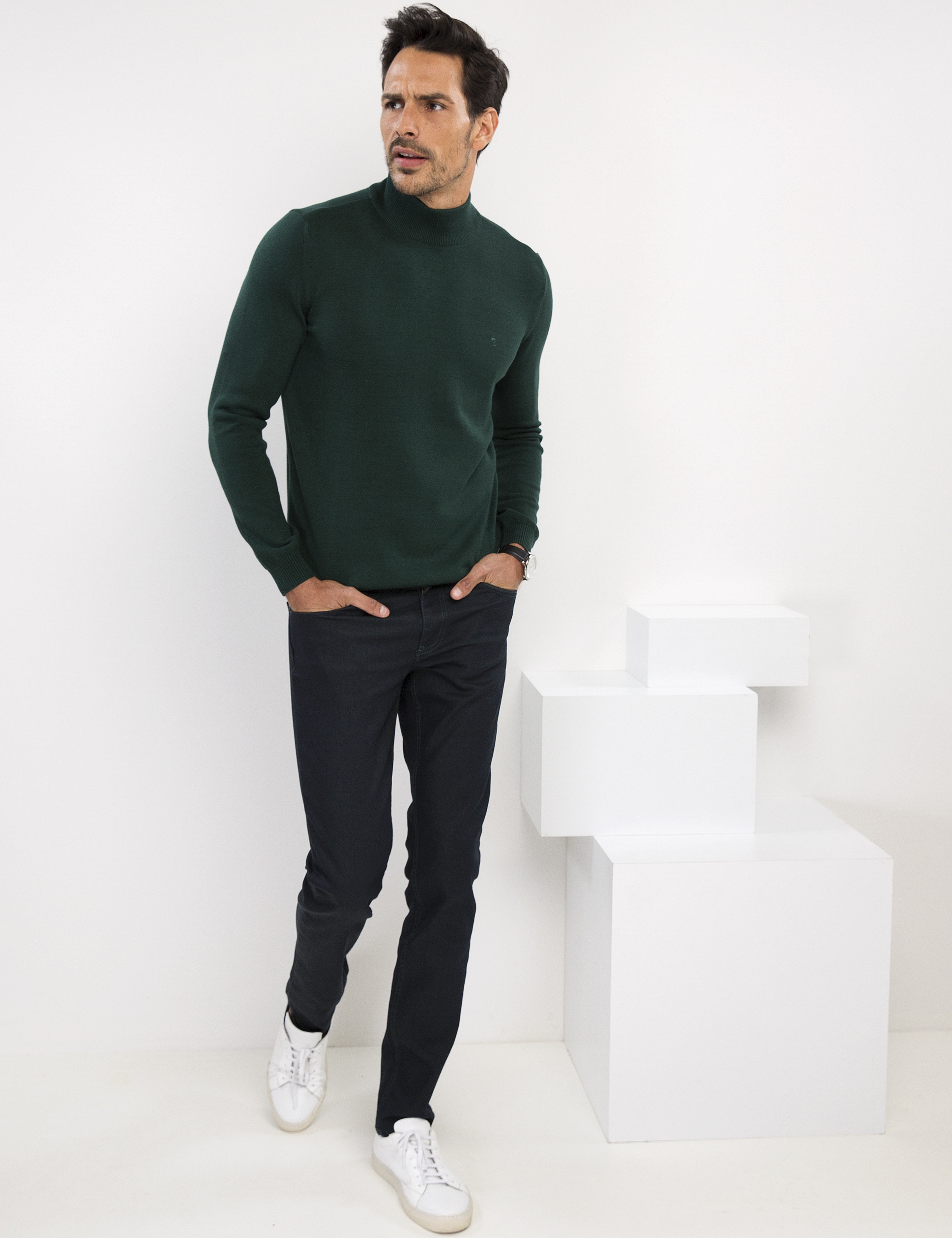 Yeşil Slim Fit Yarım Balıkçı Yaka Basic Triko Kazak - Image 1