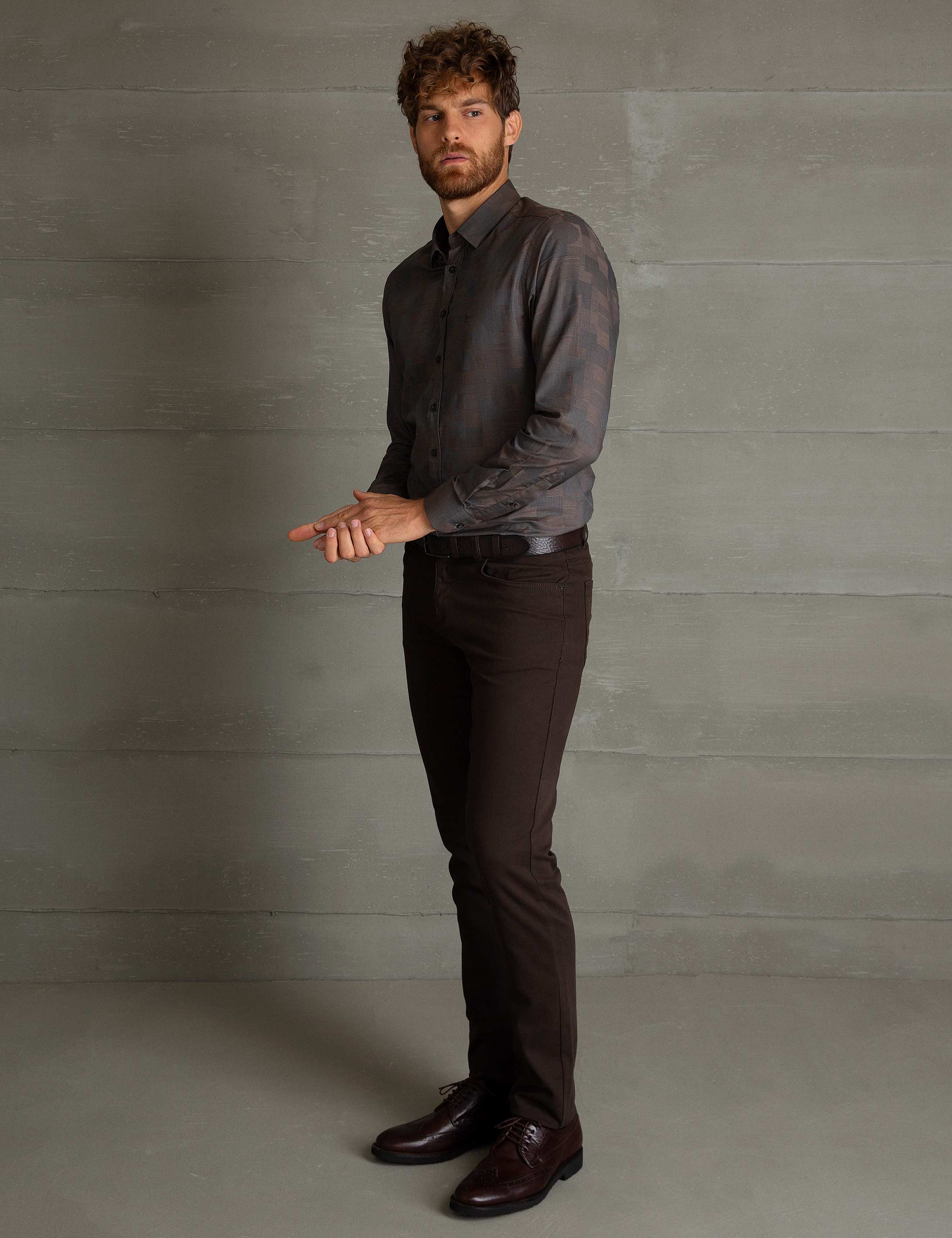 Kahverengi Slim Fit Chino Pantolon - Image 2