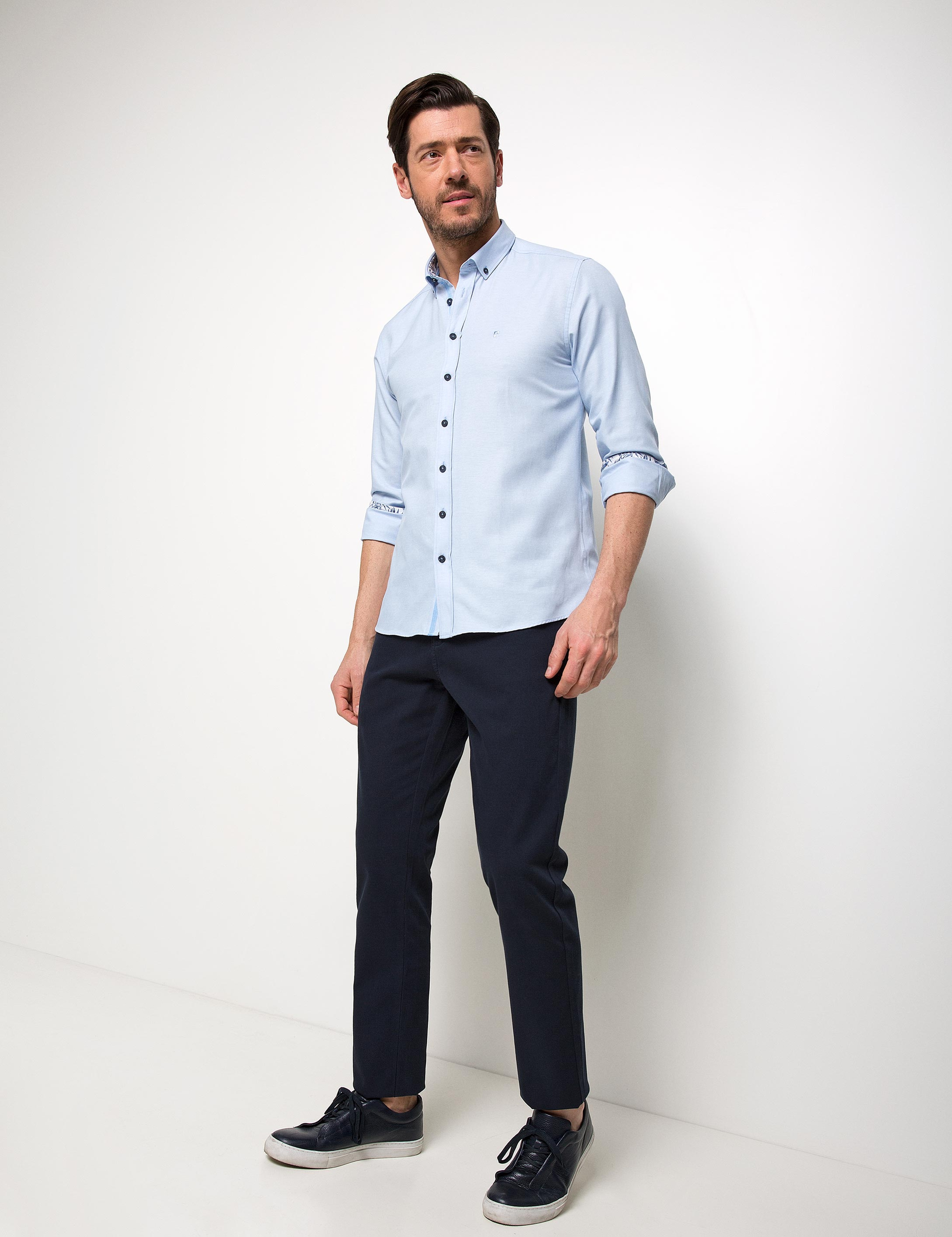 Açık Mavi Slim Fit Gömlek - Image 1